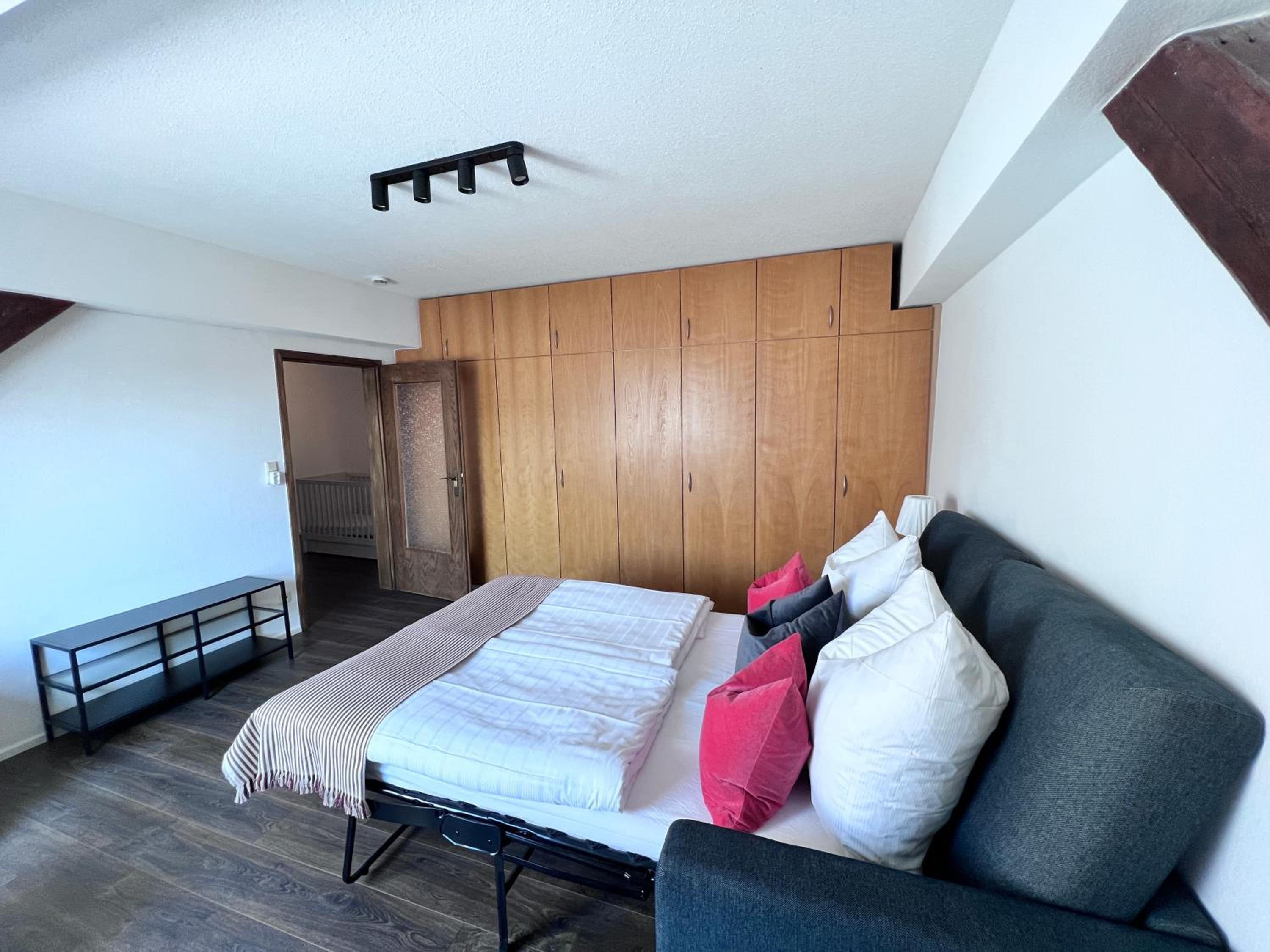 Apartment photo 2