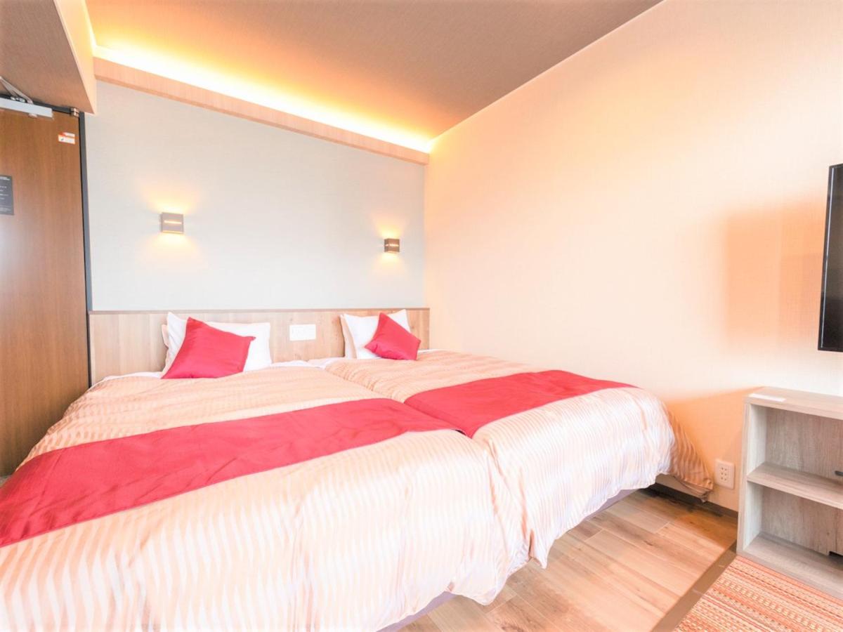 Superior Twin Room with Open-Air Bath - Non-Smoking