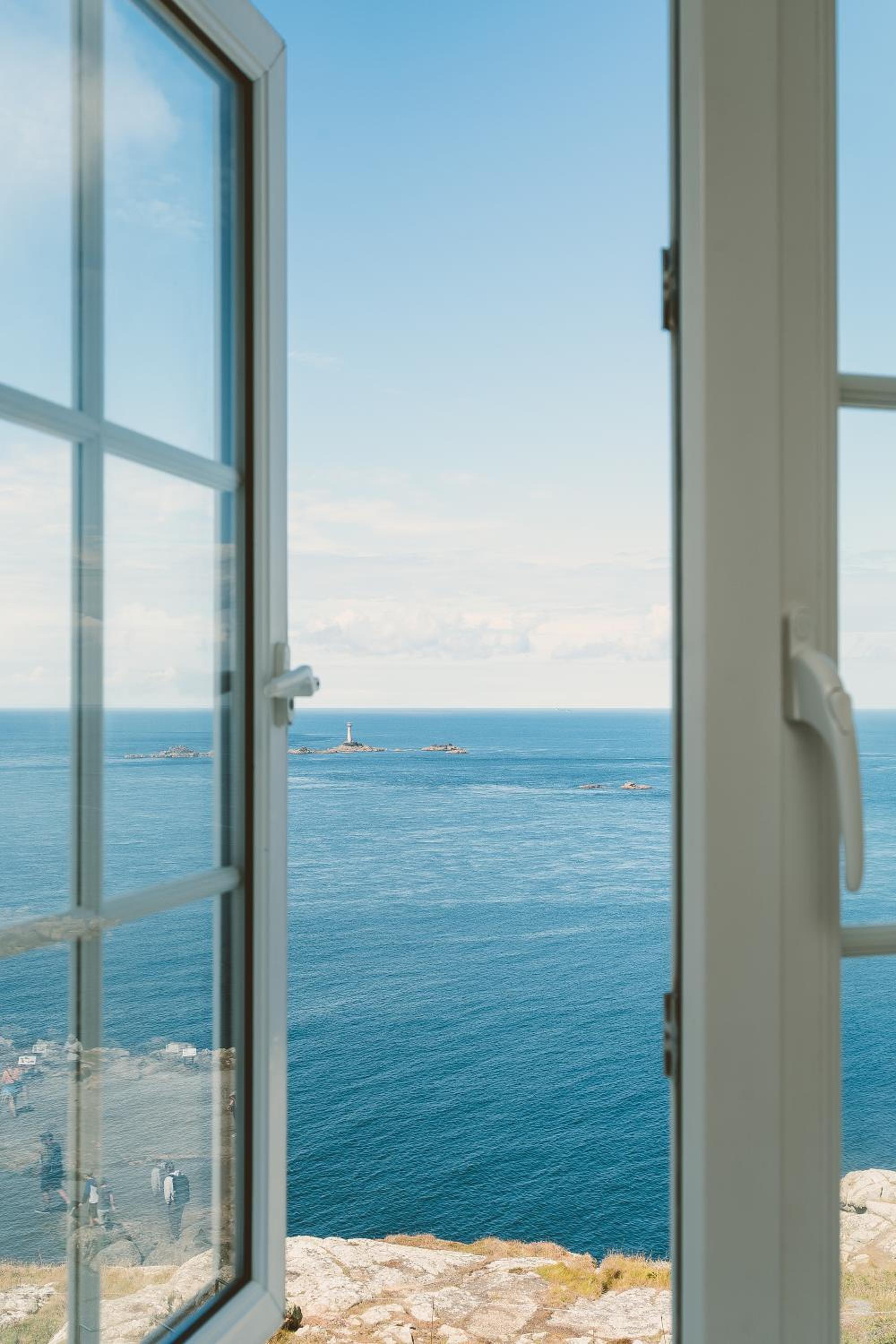 Superior Double or Twin Room with Sea View photo 3