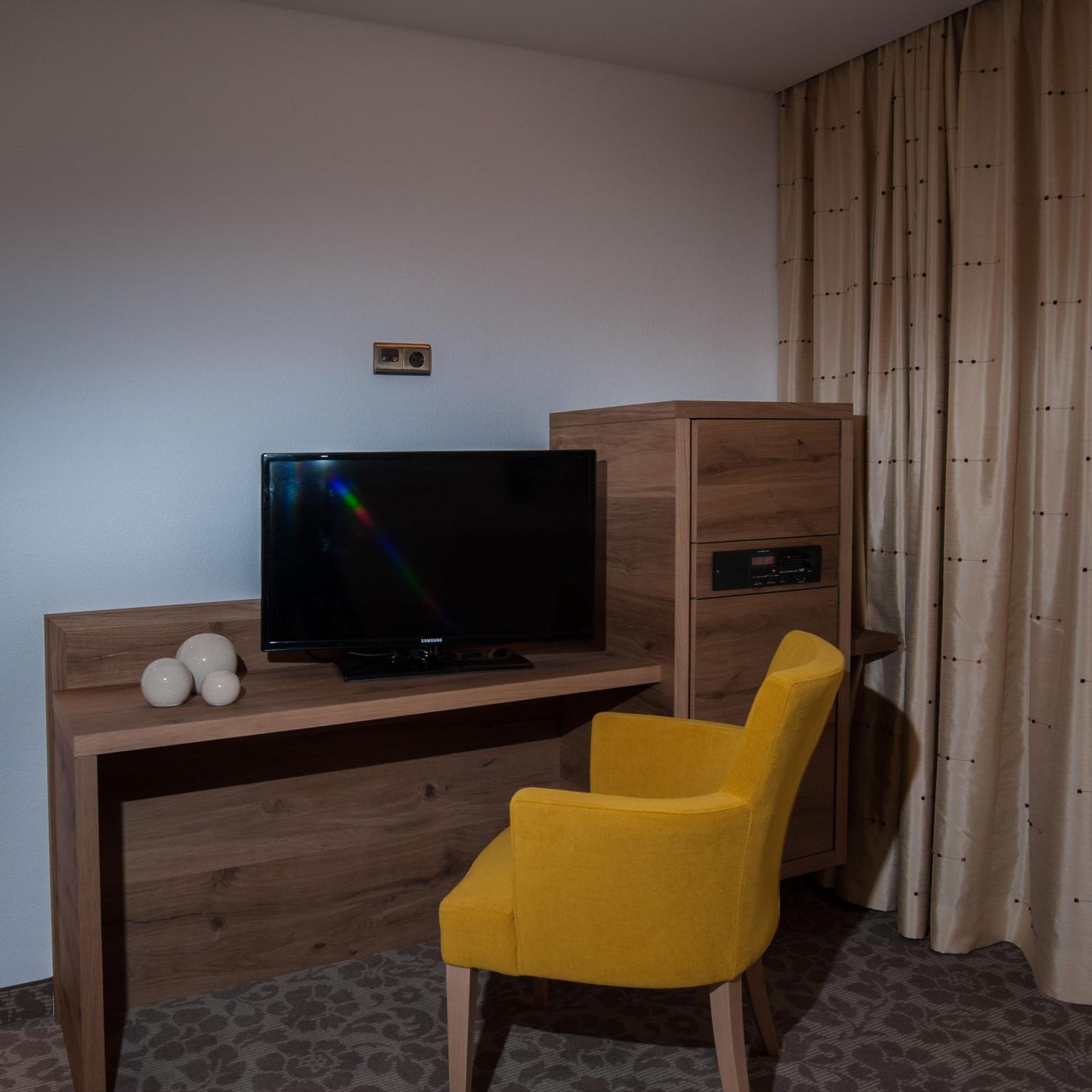 Standard Double Room photo 3