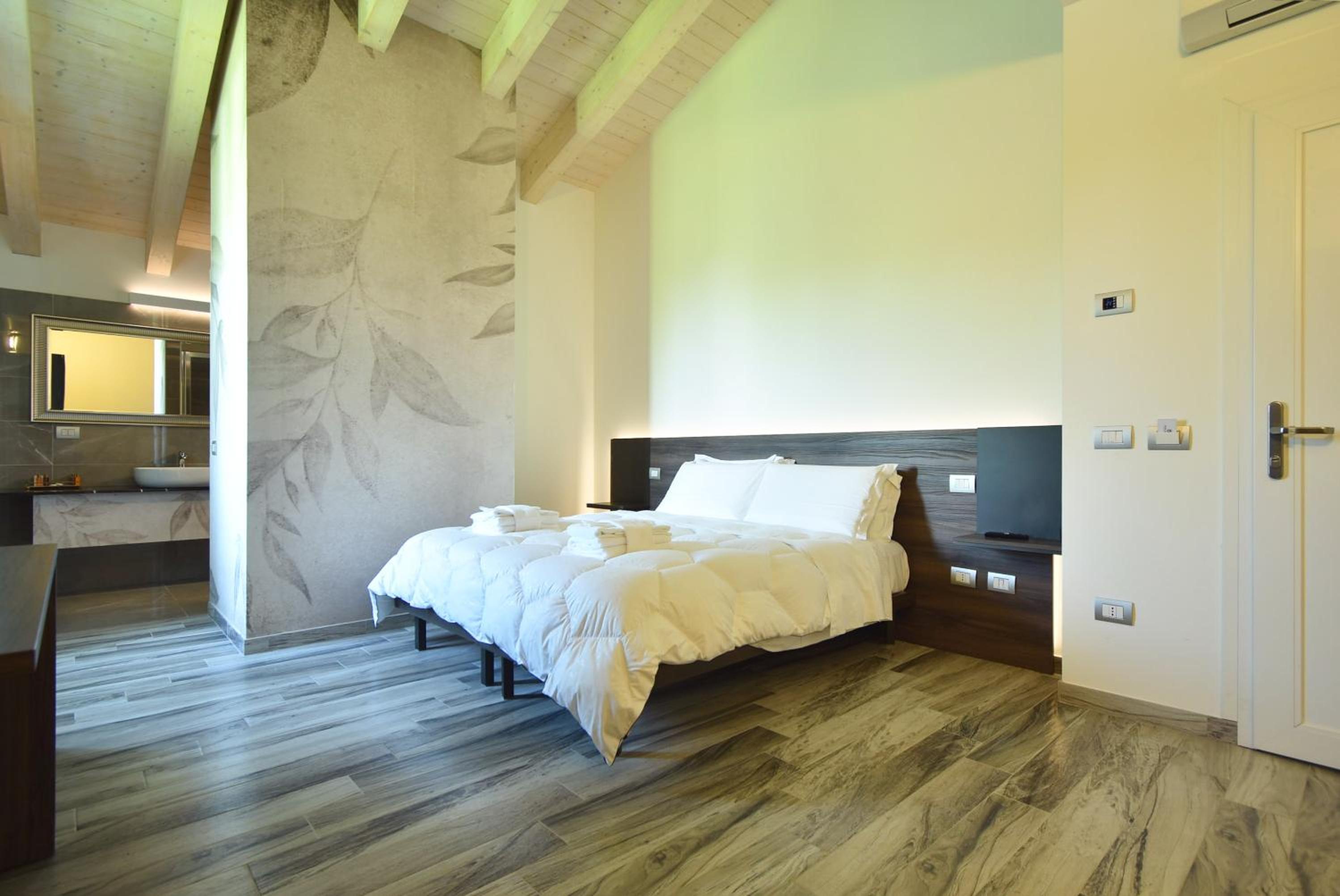 Superior Double Room photo 3