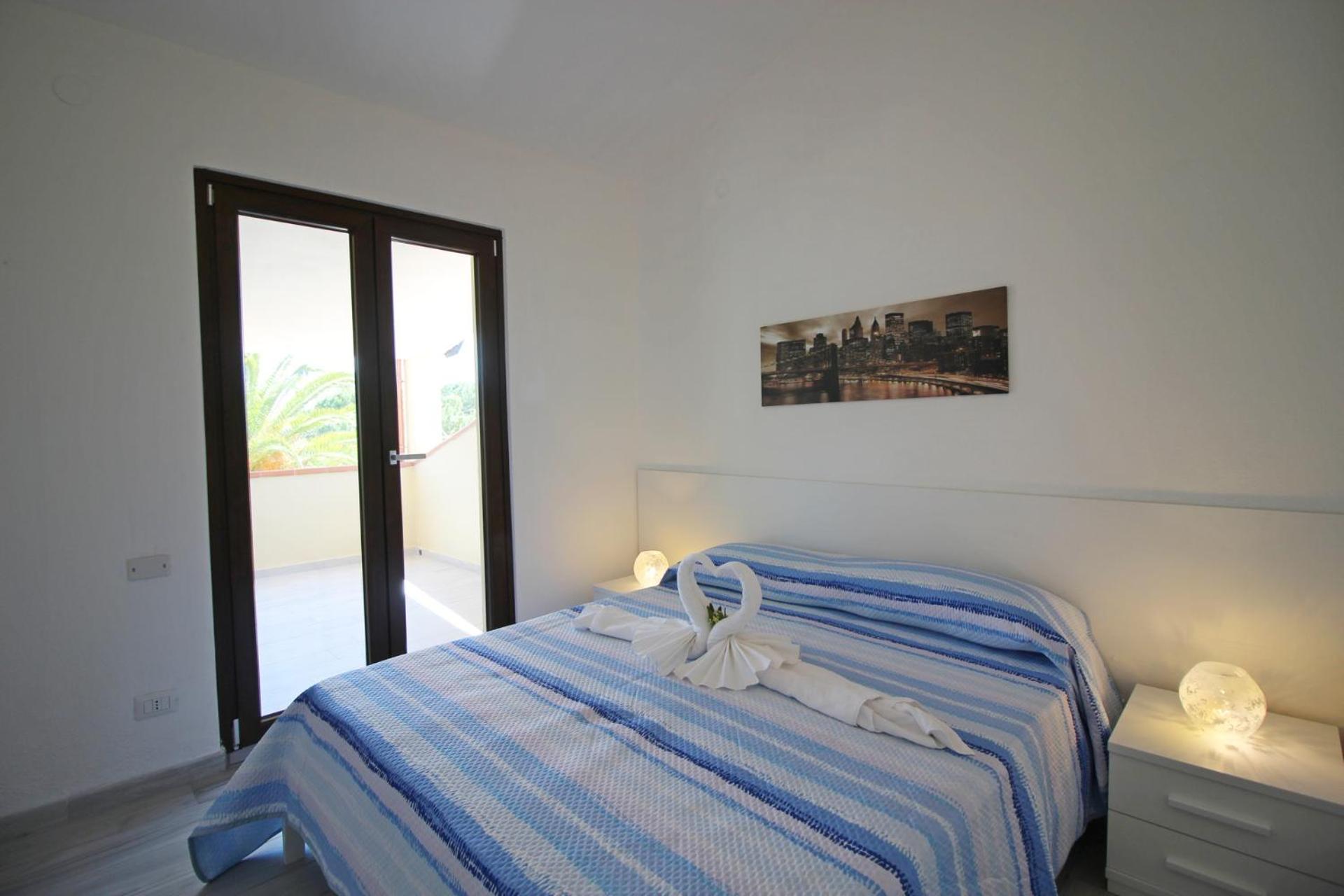 Three-Bedroom Apartment (8 Adults) photo 3
