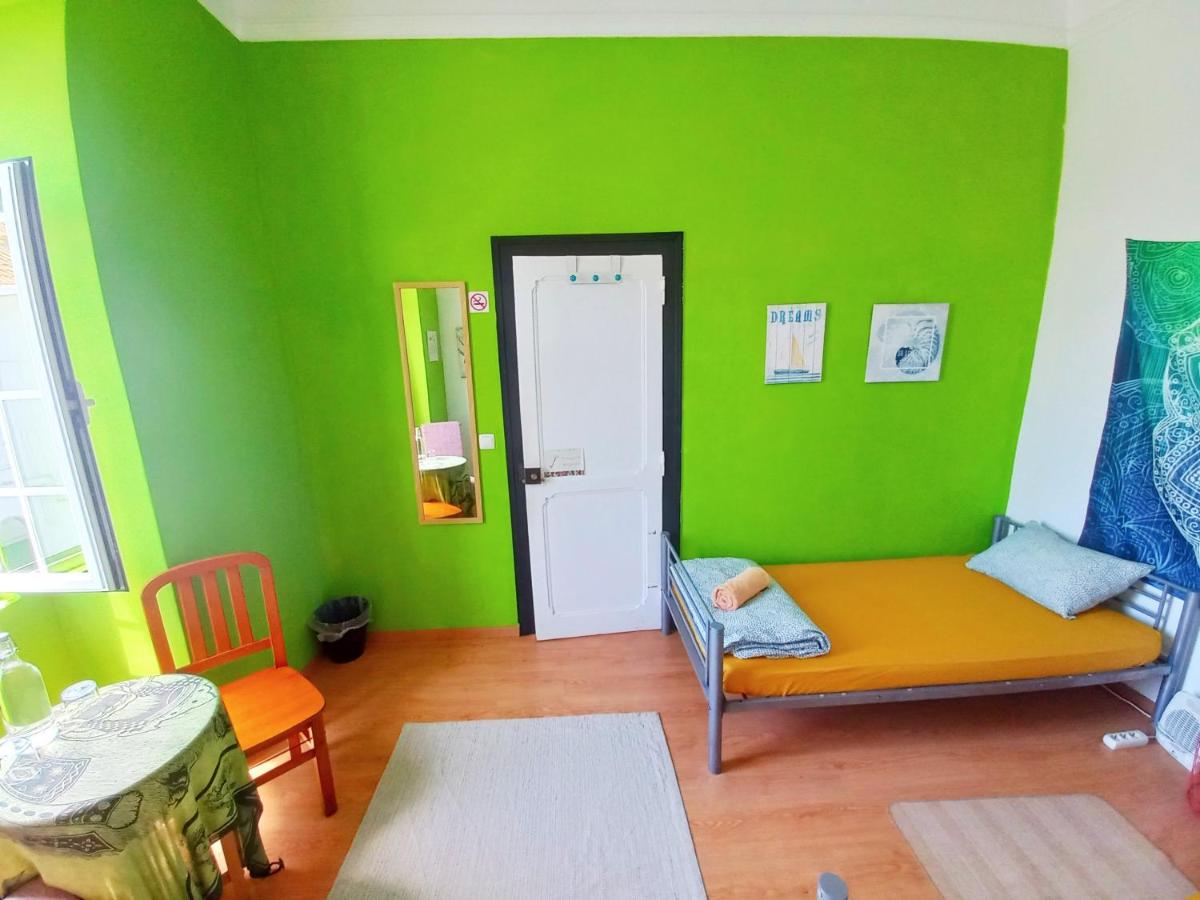 Standard Twin Room with Sea View photo 3