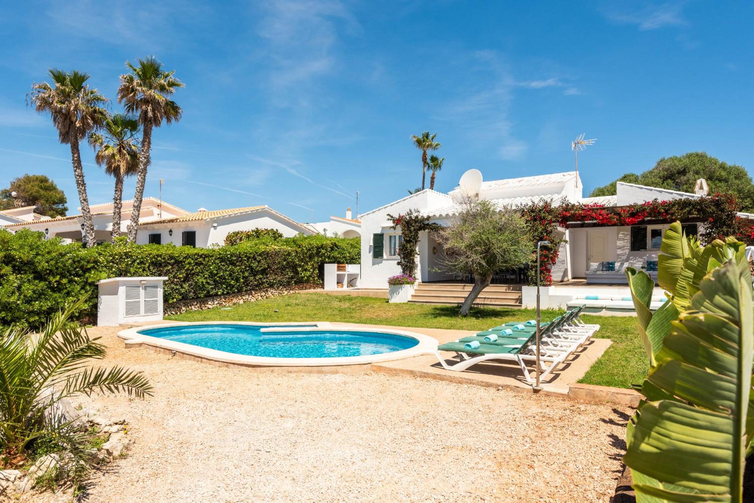 Villa photo 3