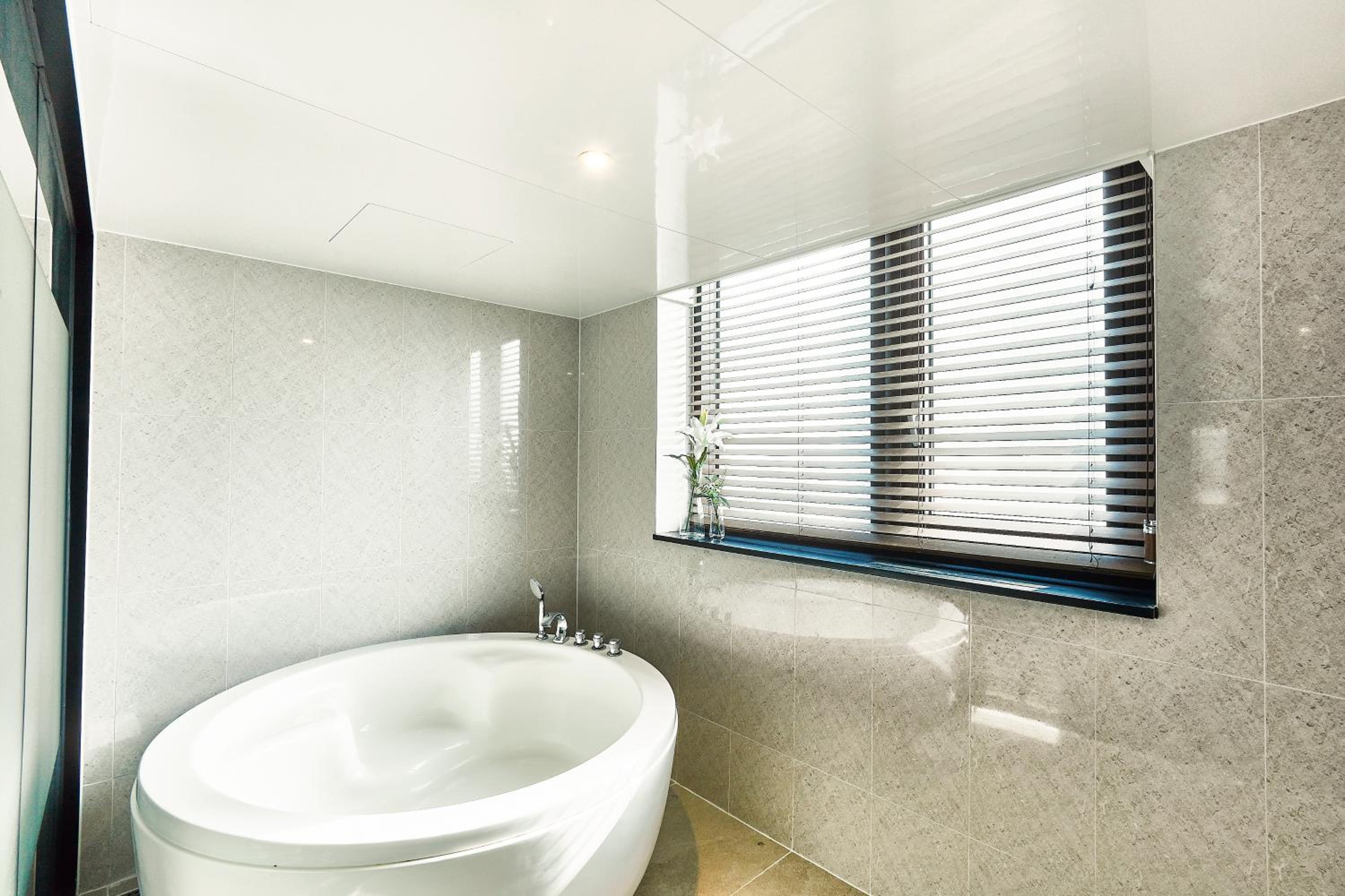 Primer Suite - Photo 3