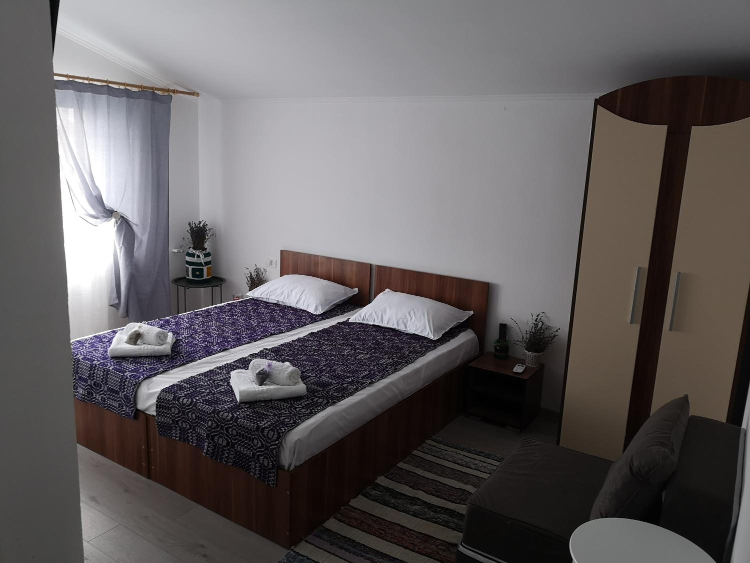 Double Room with Balcony (2 Adults + 1 Child) photo 1