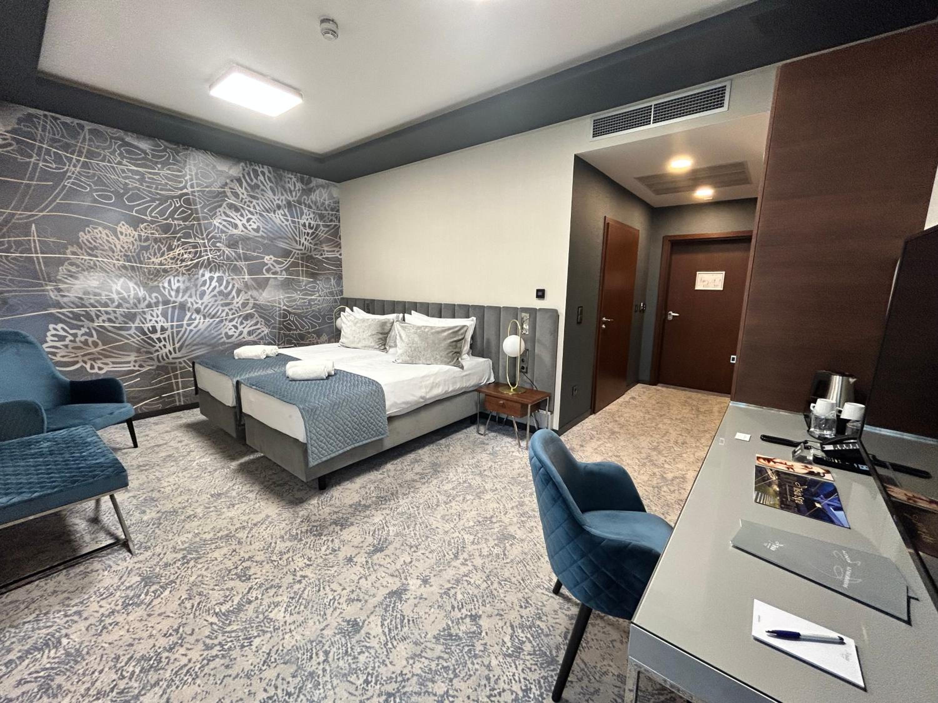Disability Access - Double or Twin Room - Photo 1
