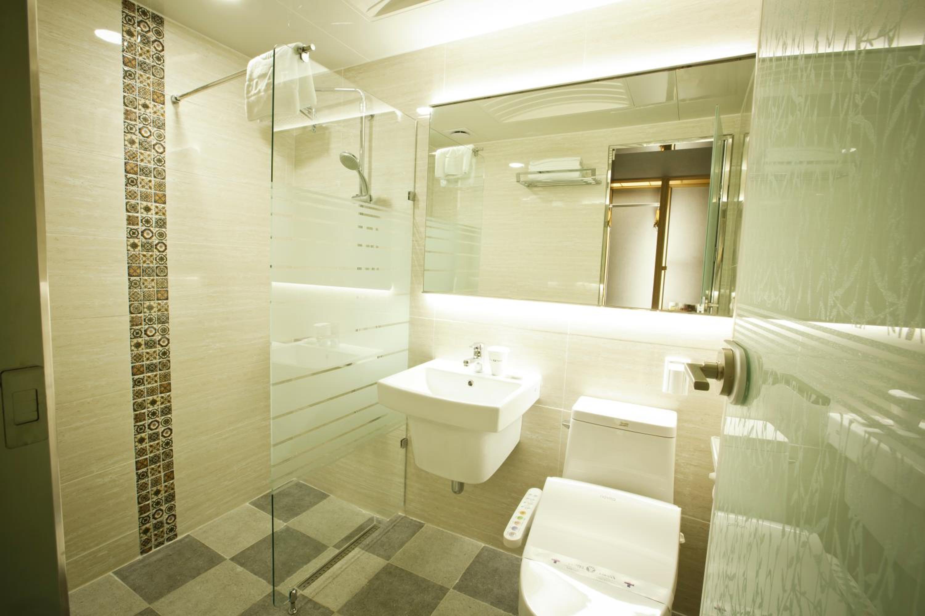 Deluxe Twin Room photo 2