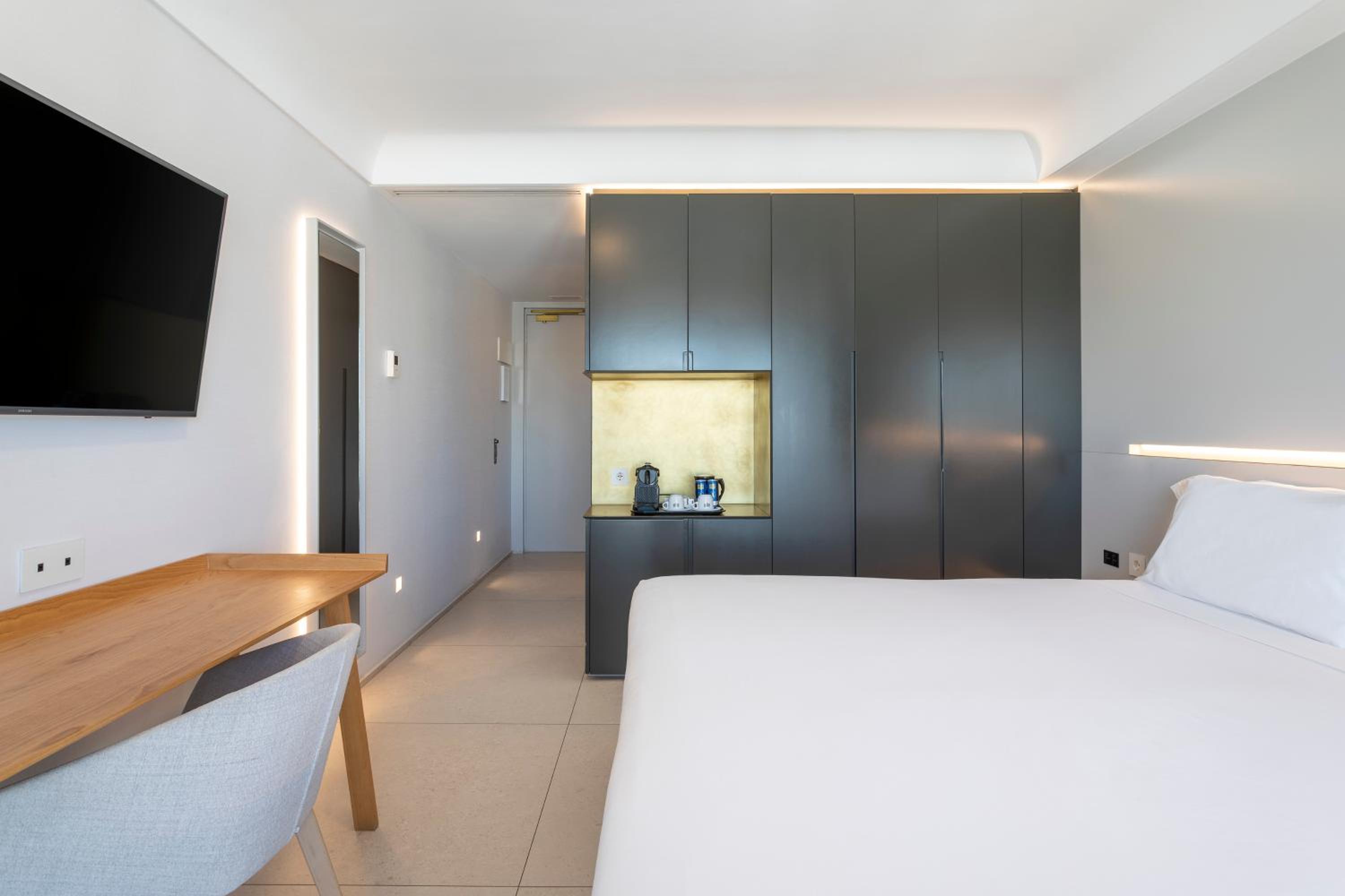 The Innside Premium Room Port View - Photo 2