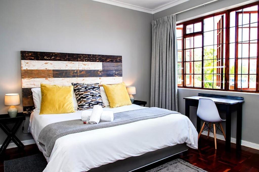 Comfort King Room