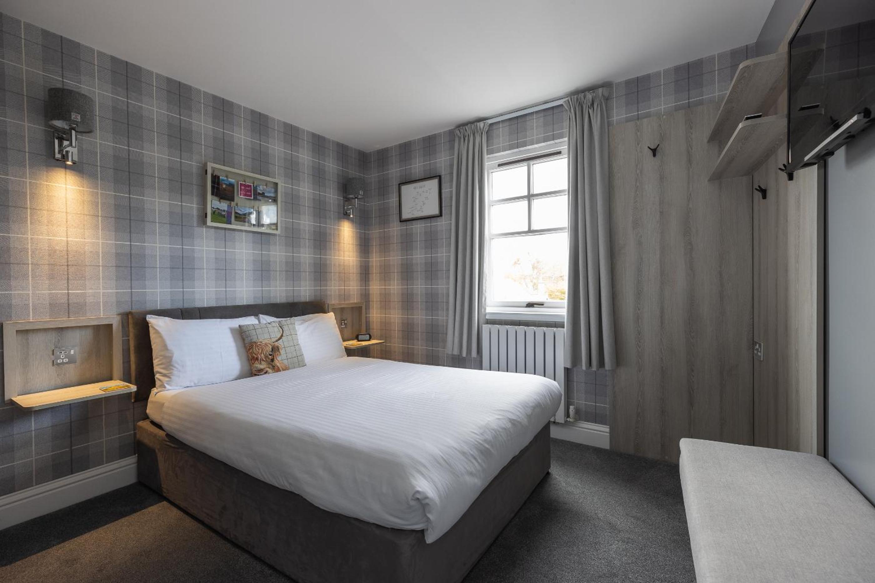 Double Room with Private Bathroom photo 1