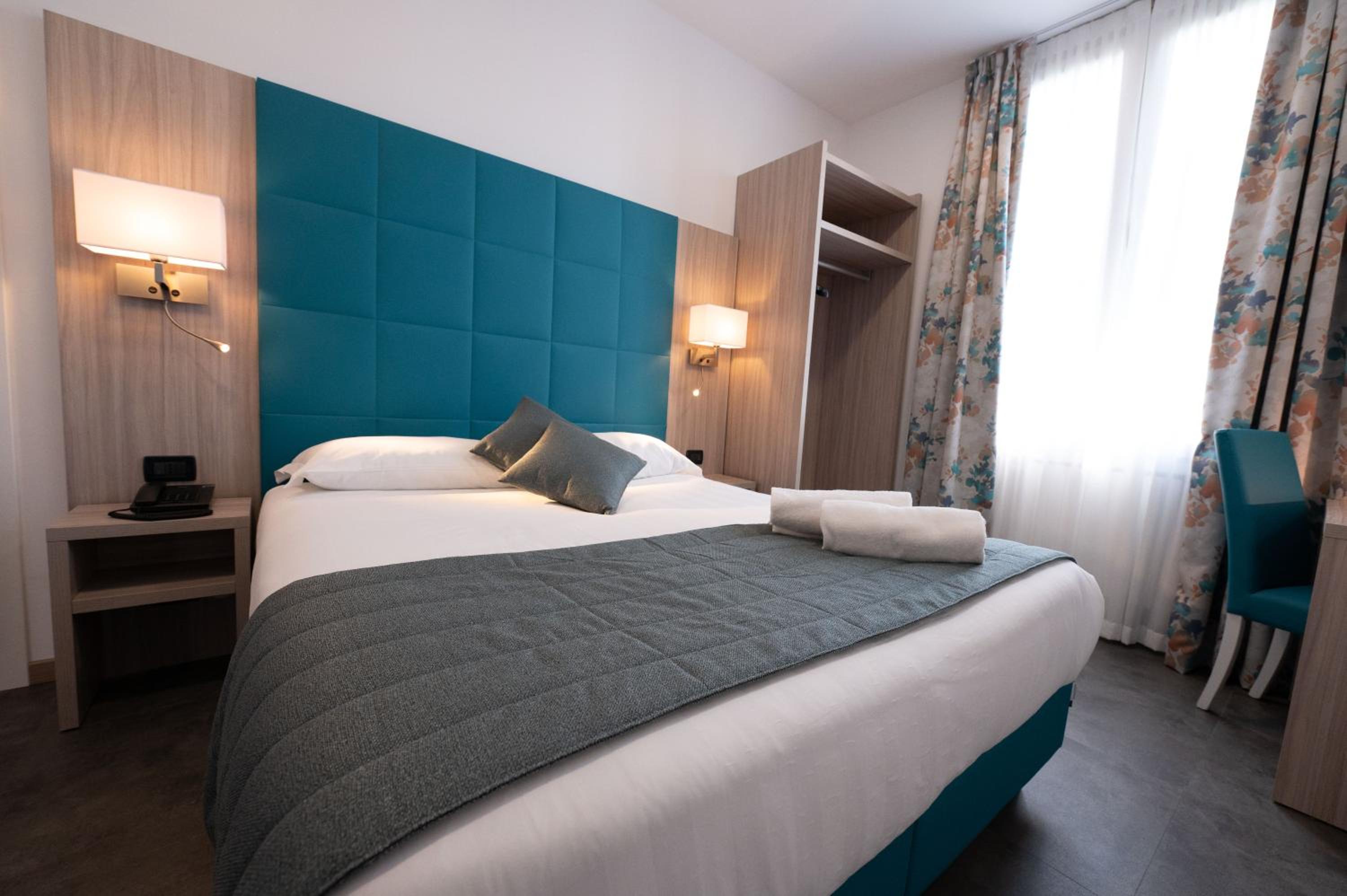 Two Connecting Double Rooms