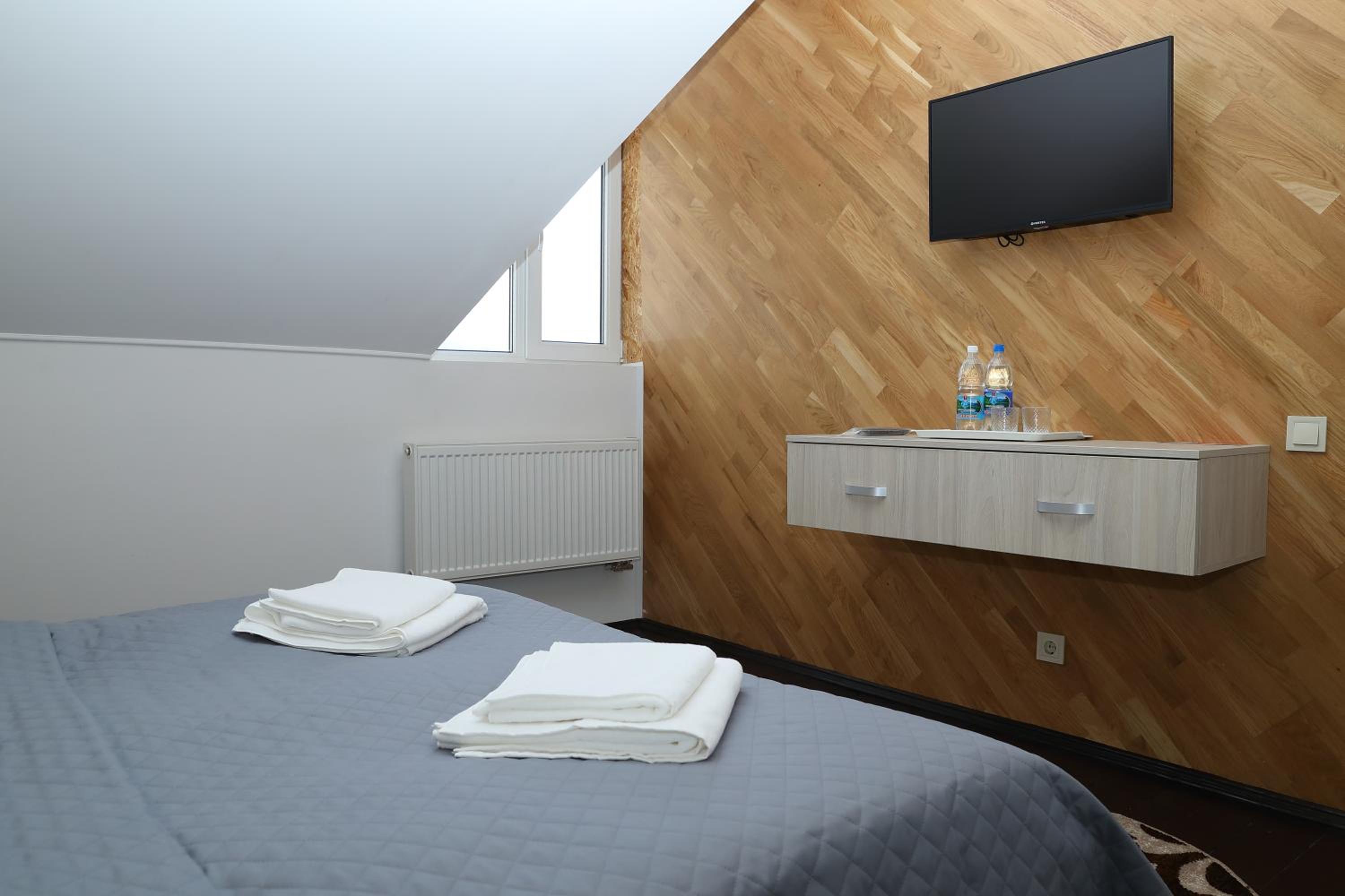 Classic Quadruple Room photo 2