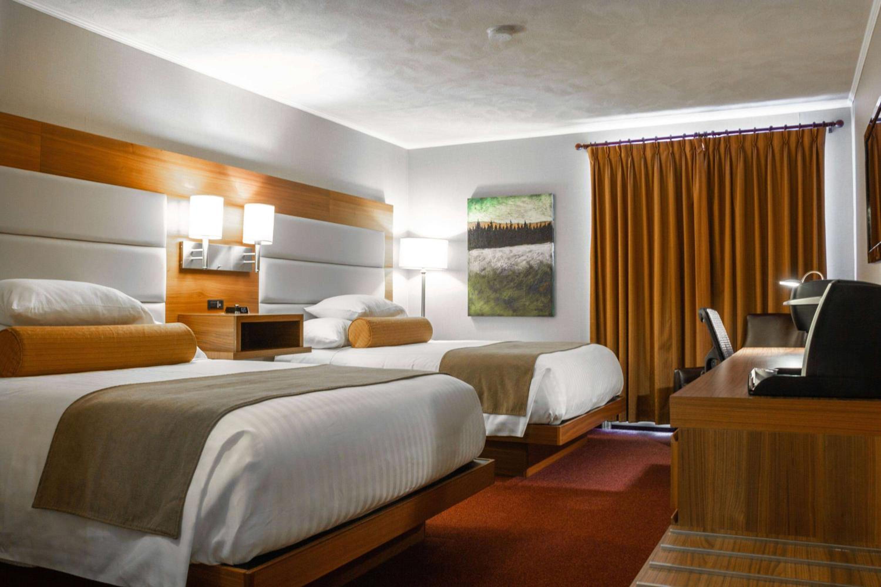 Queen Room with Two Queen Beds - Ground Floor/Non-Smoking