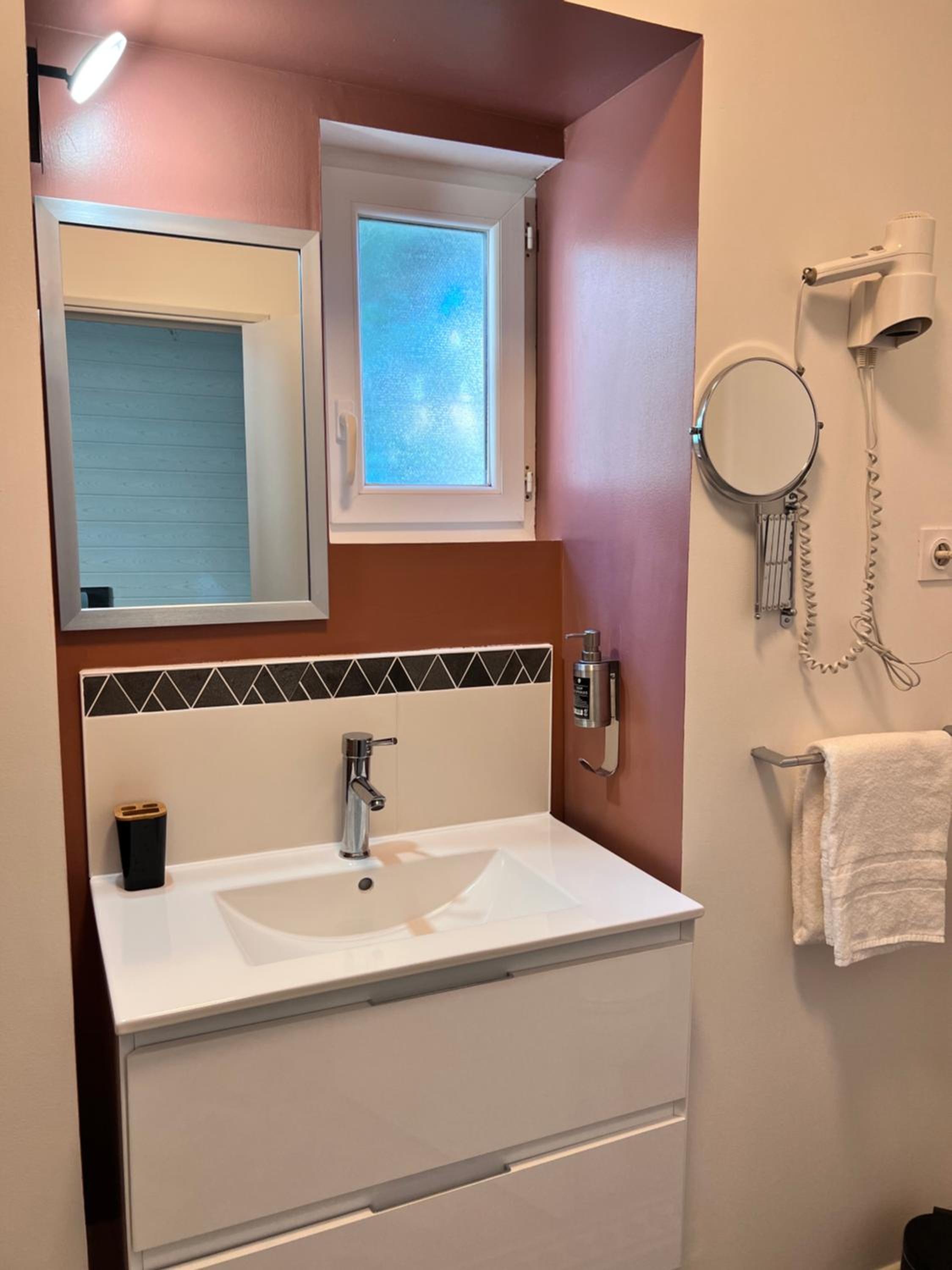 Two-Bedroom Suite photo 3