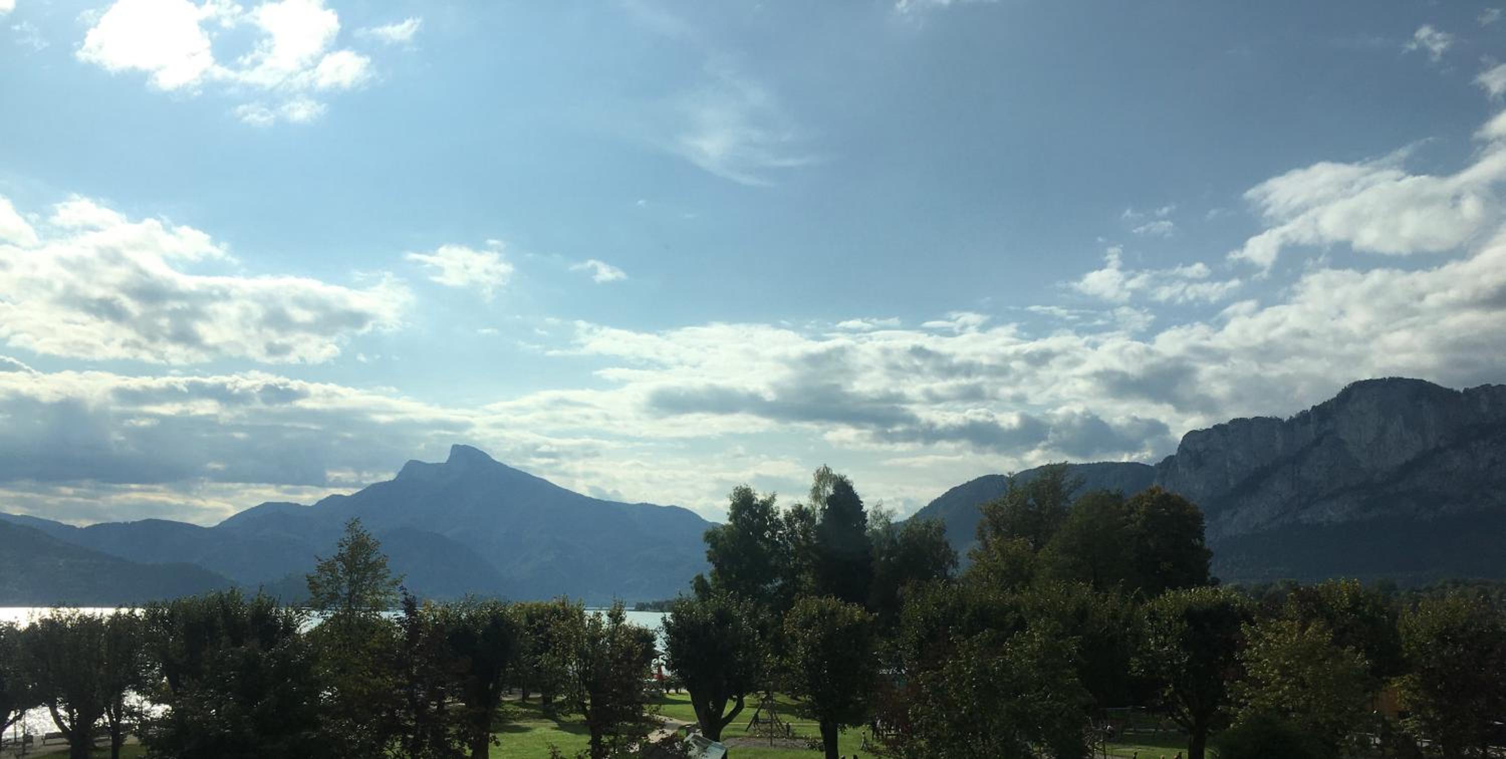Deluxe Double or Twin Room with Lake View photo 3