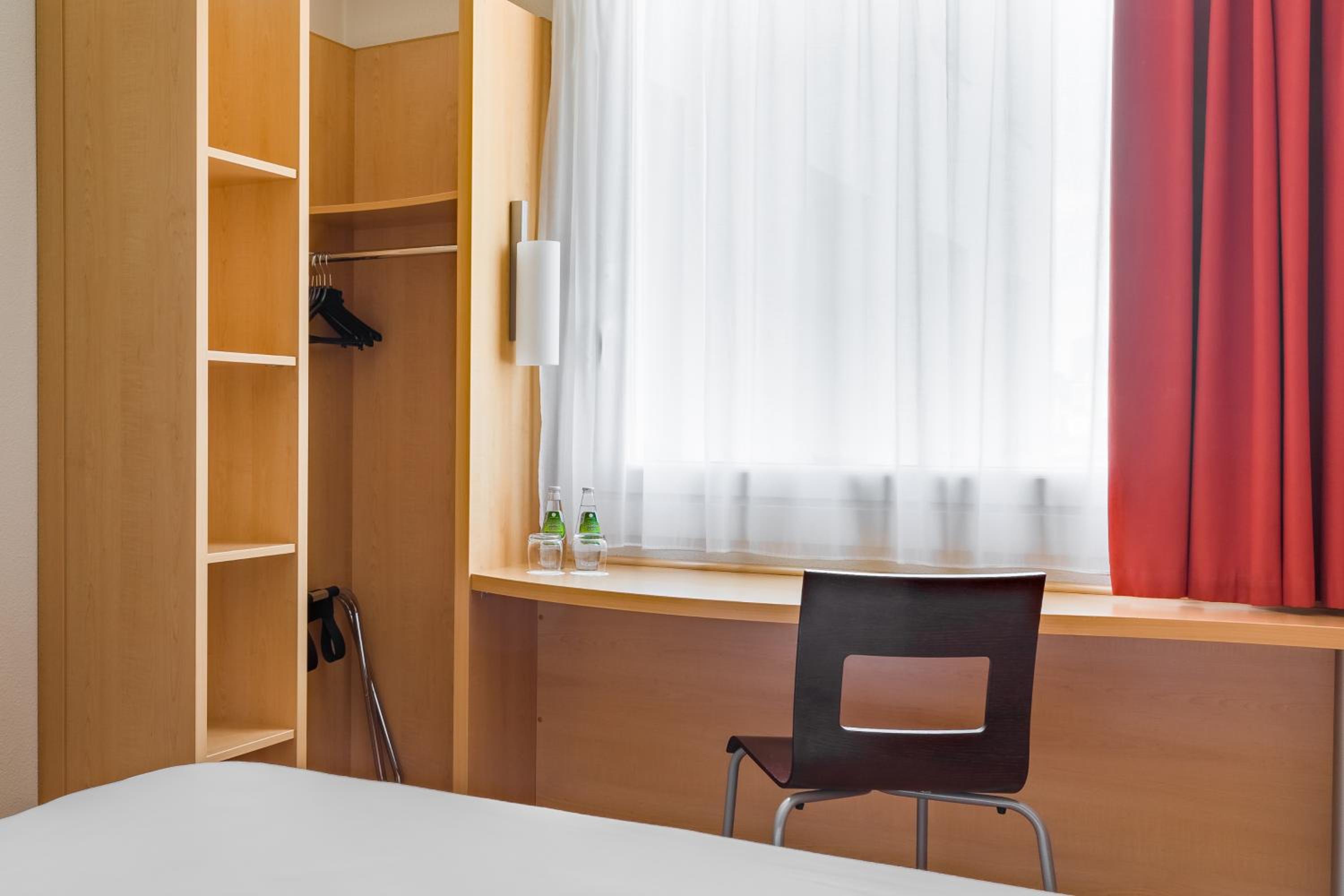 Twin Room photo 2