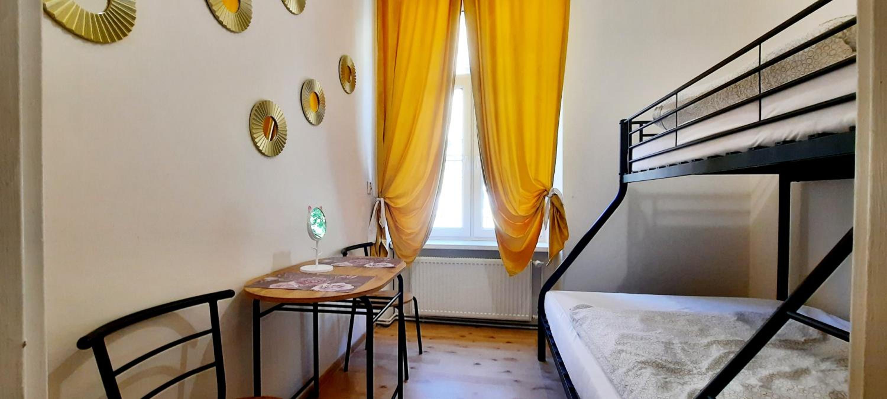 Two-Bedroom Apartment - Photo 9