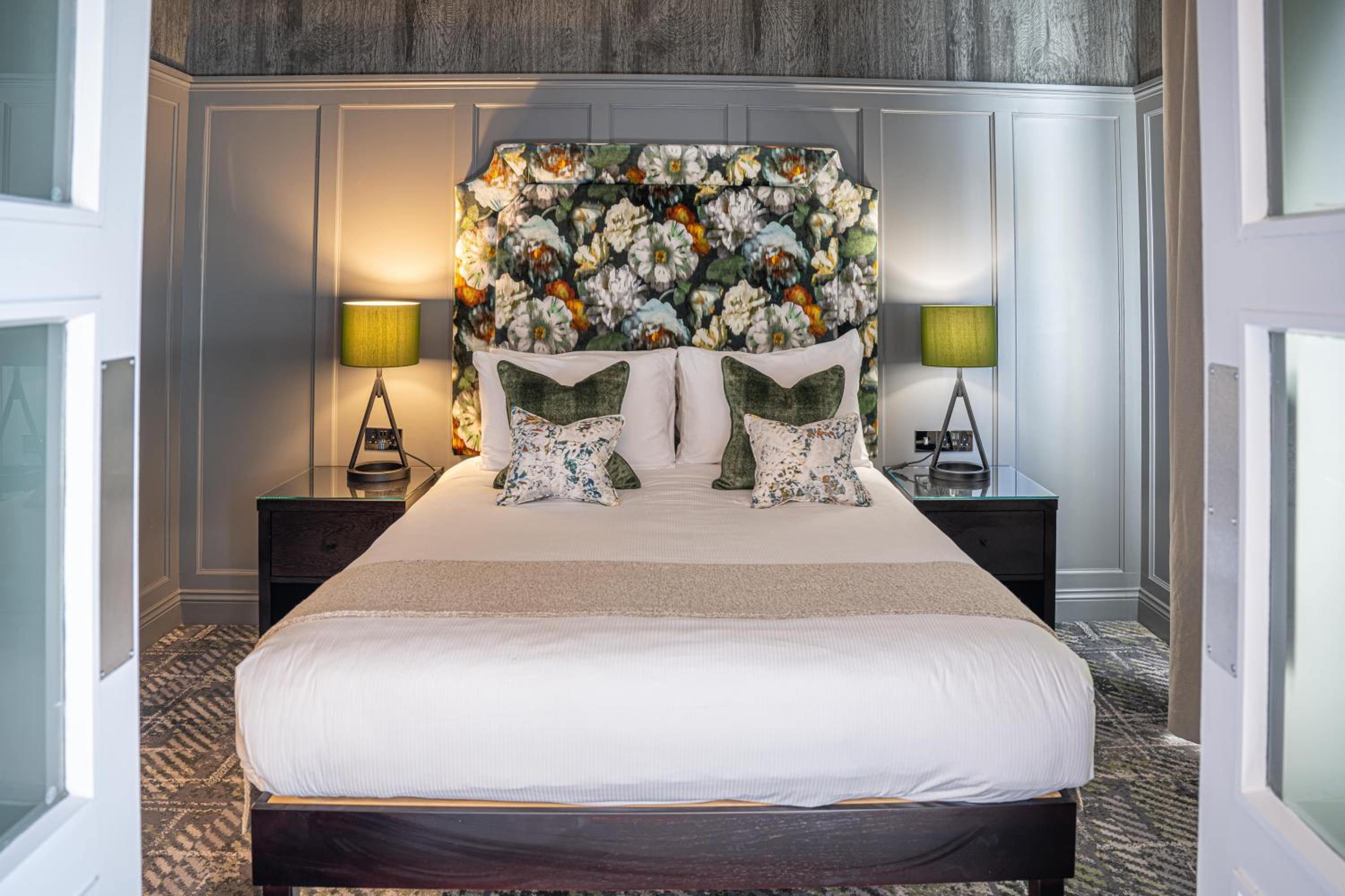 Junior Suite - Photo 1