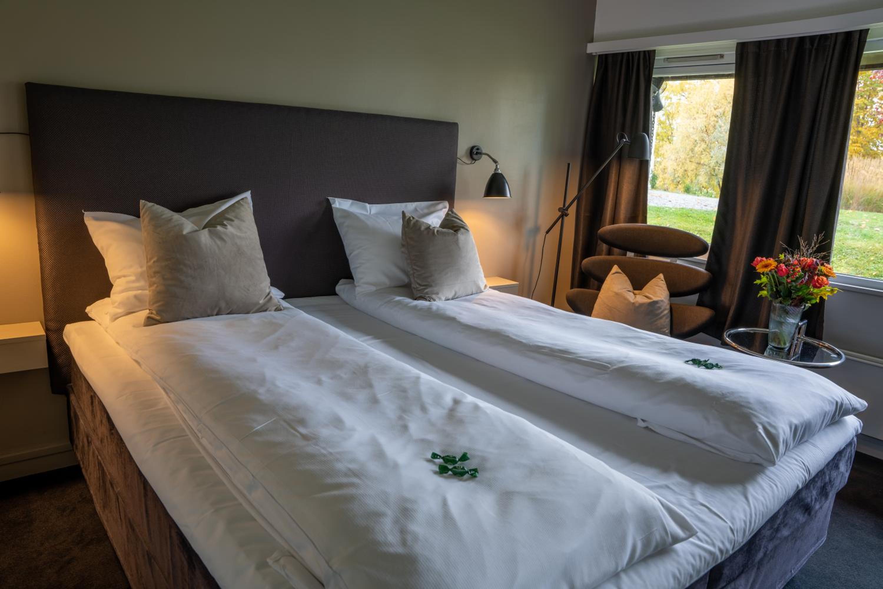 Double Room (begrenset utsikt) - Photo 5