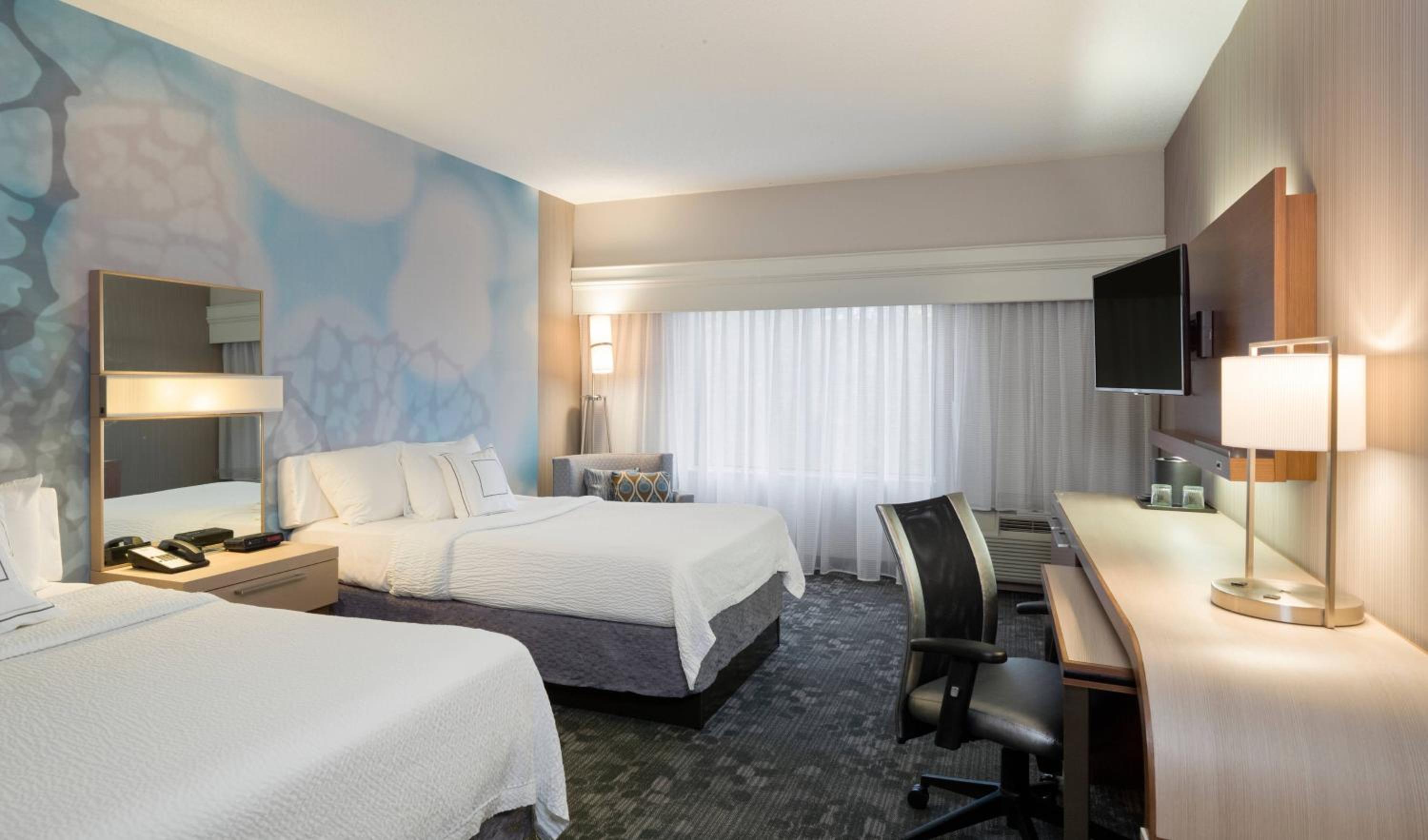 Double Room with Two Double Beds - Photo 1