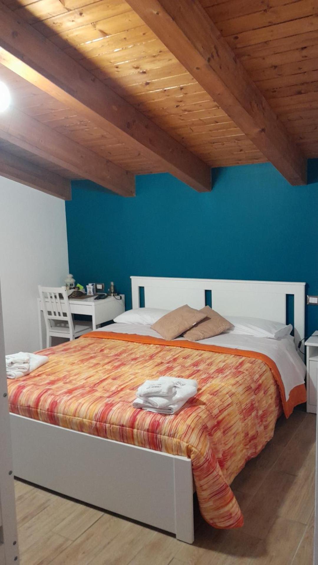 Triple Room with Terrace photo 1