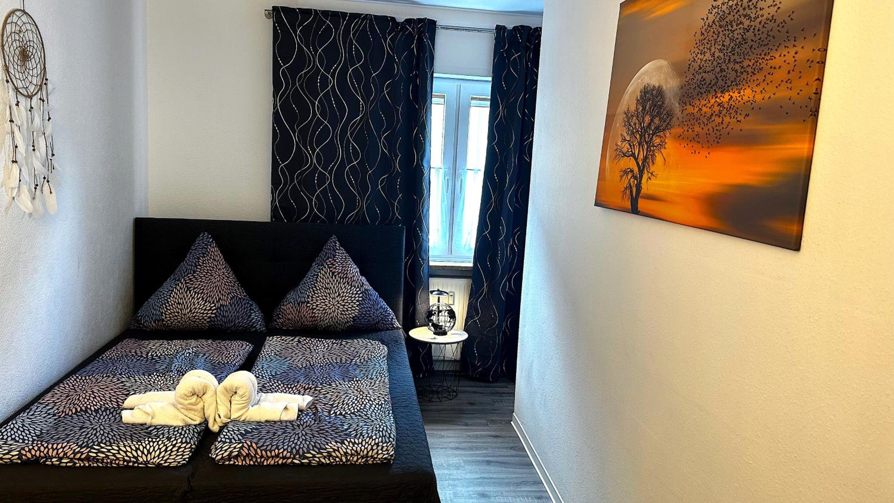 One-Bedroom Apartment - Photo 23