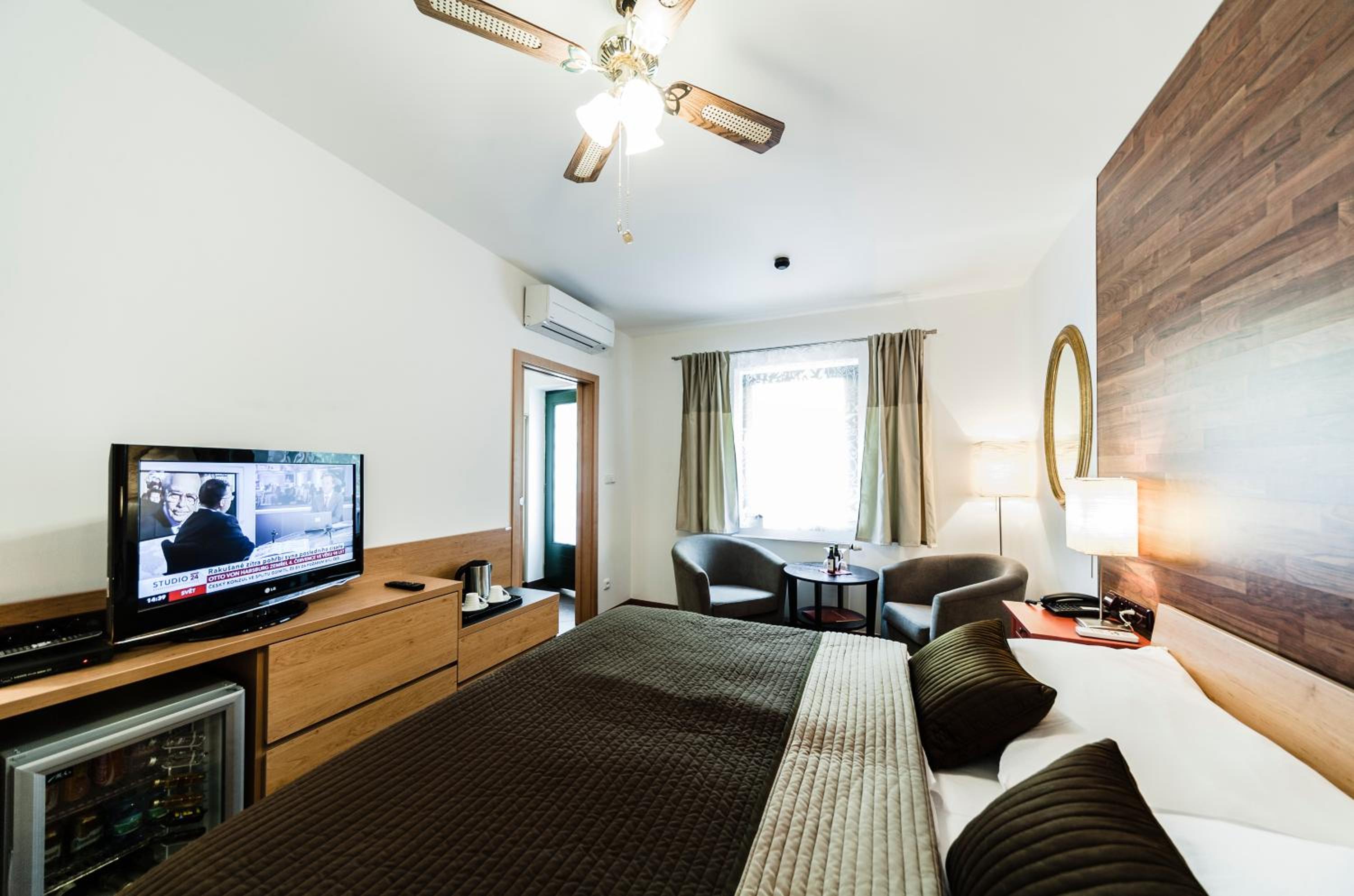 Single Room