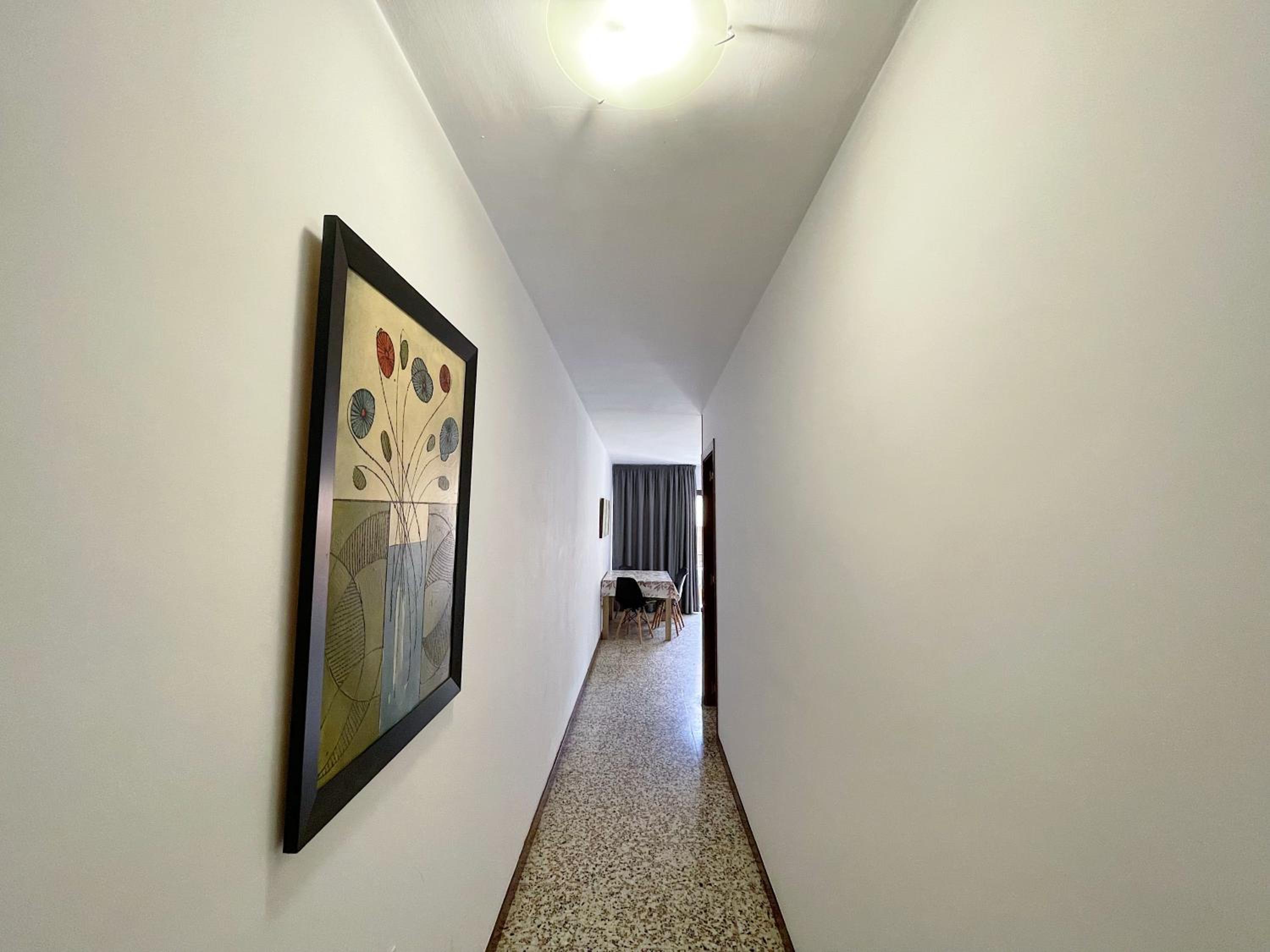 Apartamento con Balcón