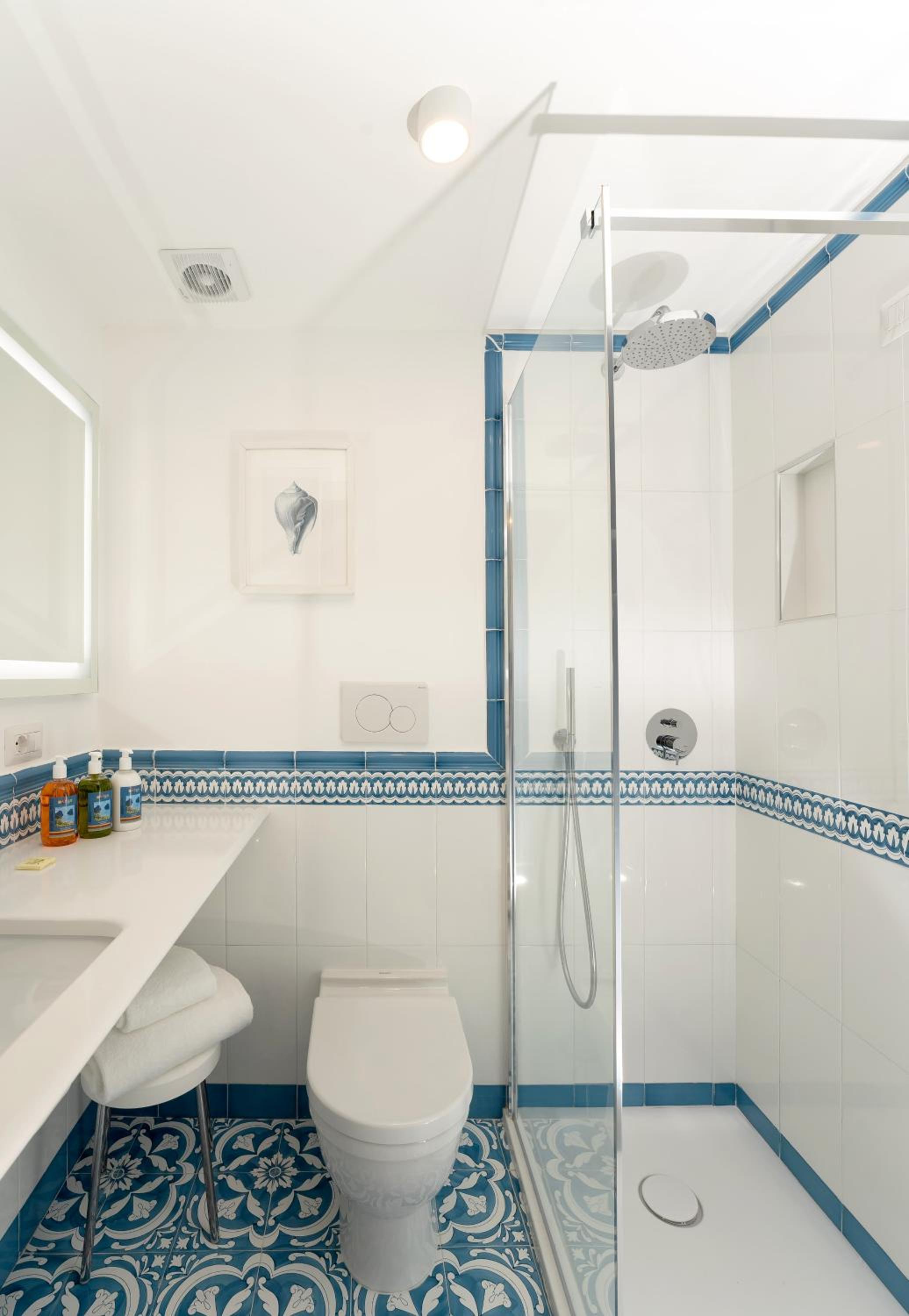 Small Single Room