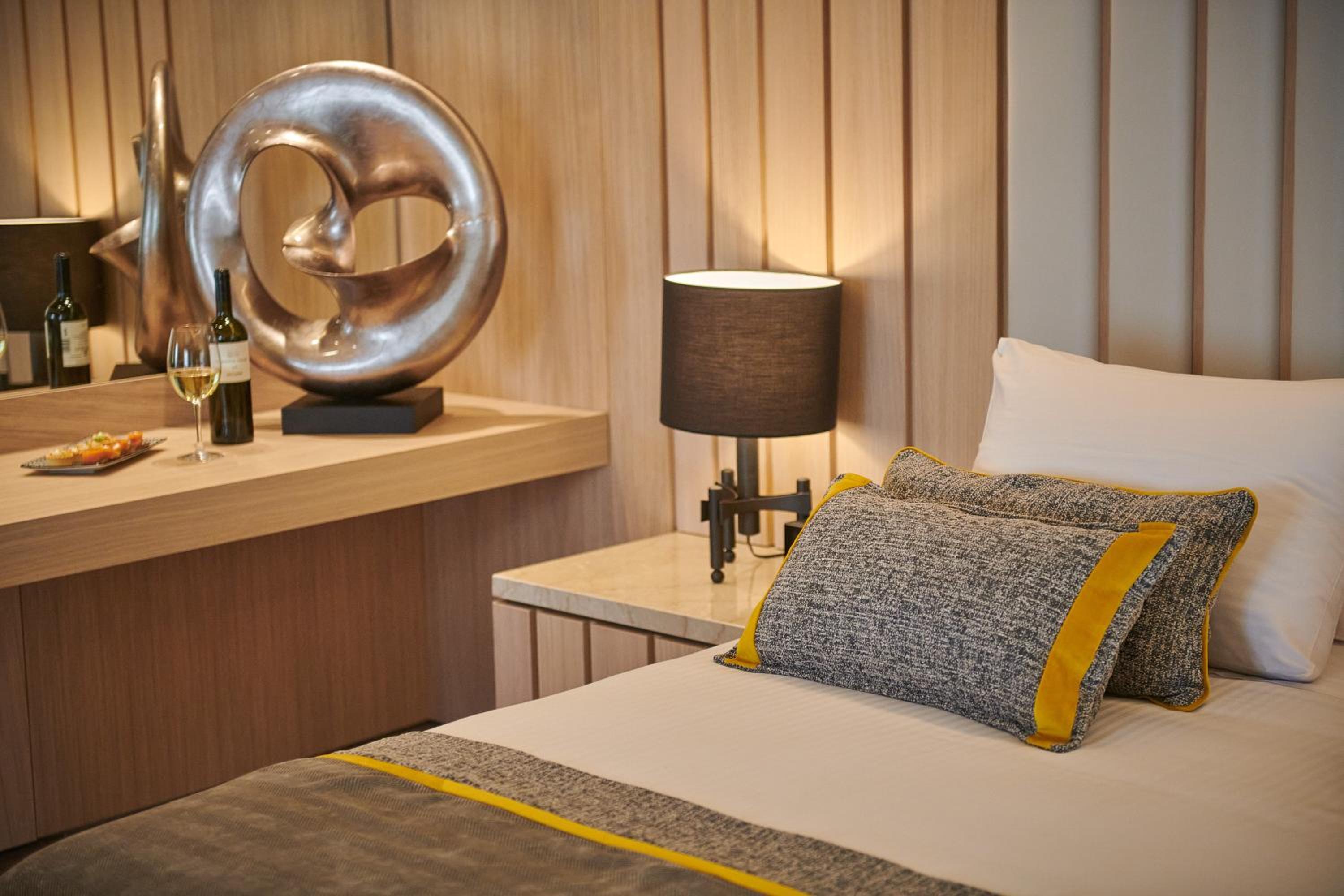 Divine Terrace Suite - Photo 2