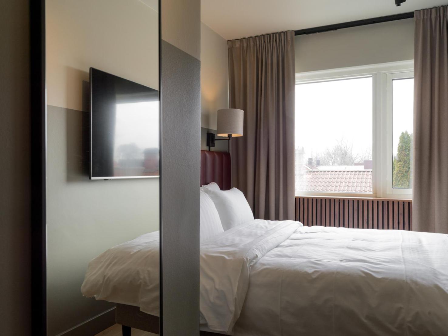 Small Double Room - Photo 2