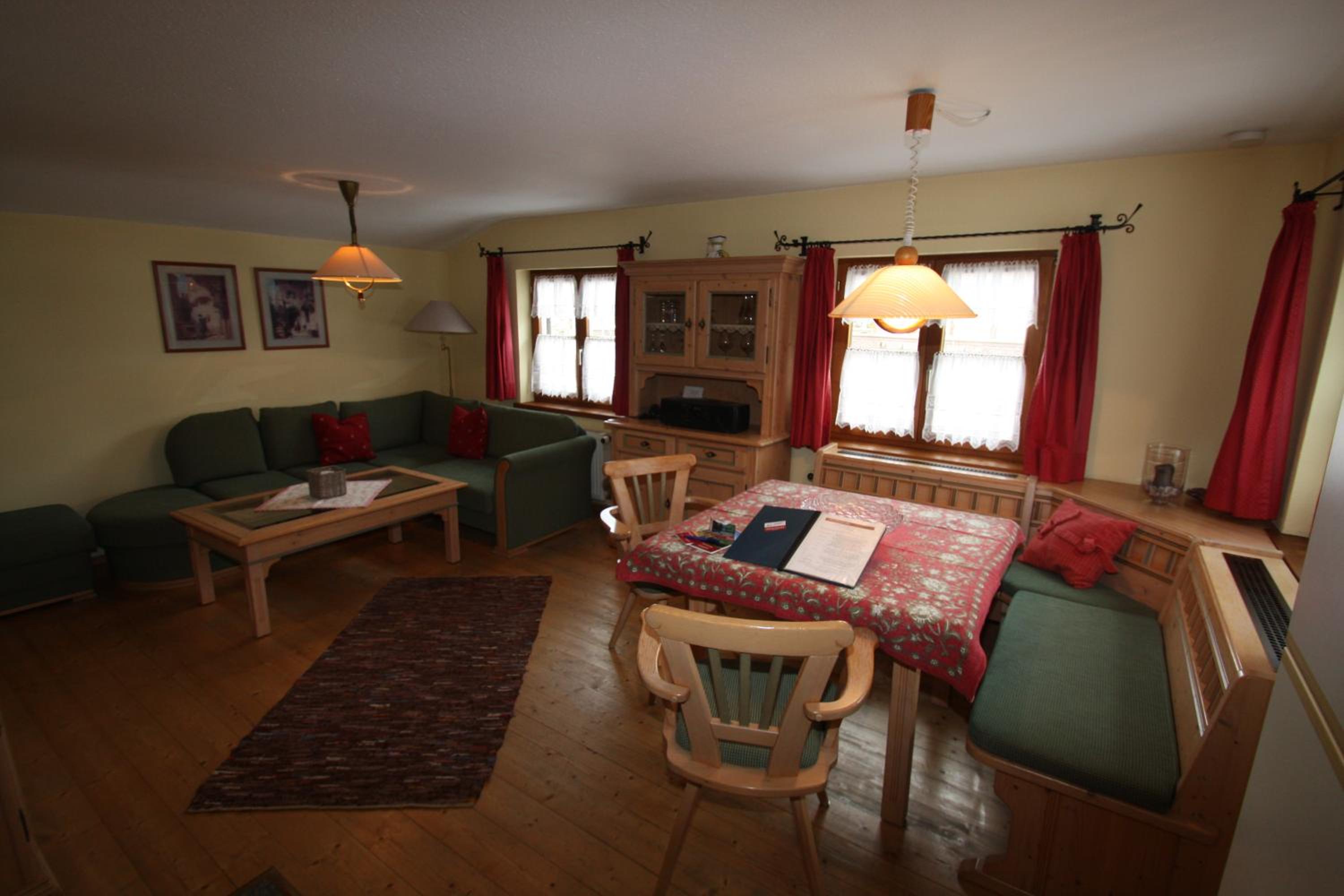 Comfort One-Bedroom Apartment photo 3