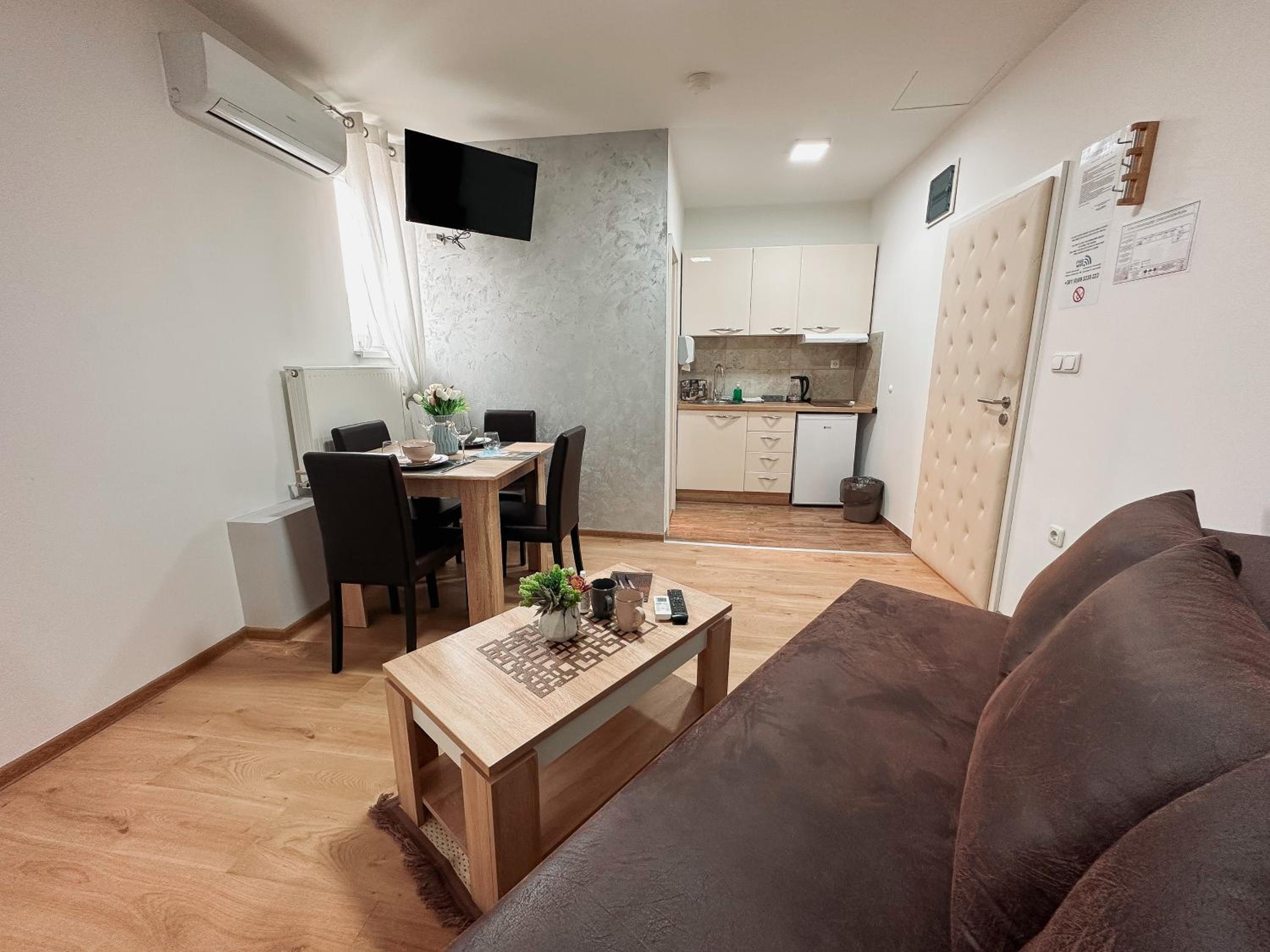 Classic Quadruple Room photo 2