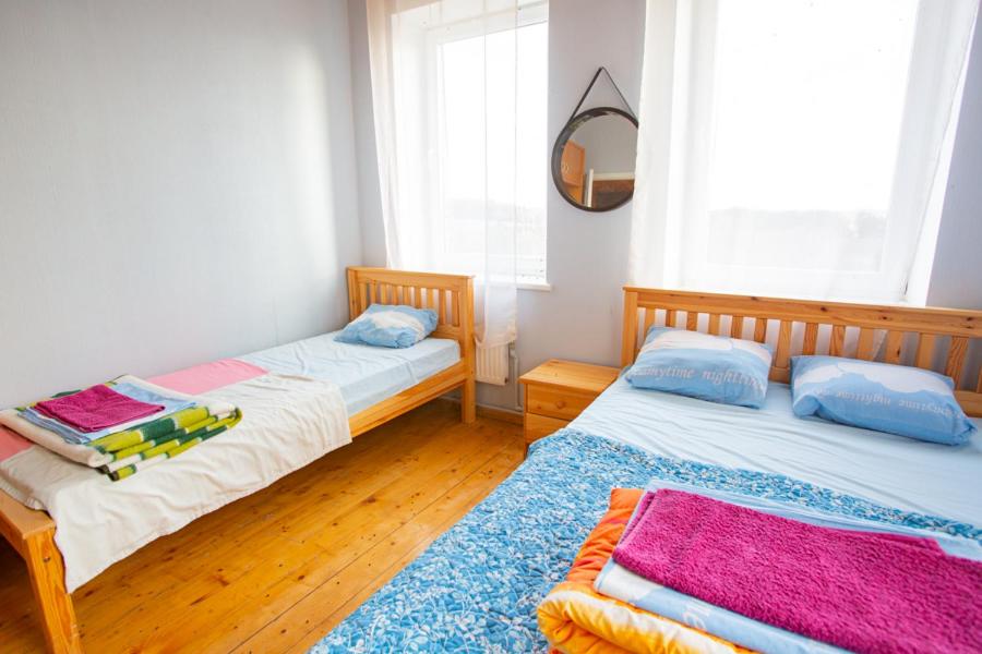 Economy Triple Room with Shared Bathroom