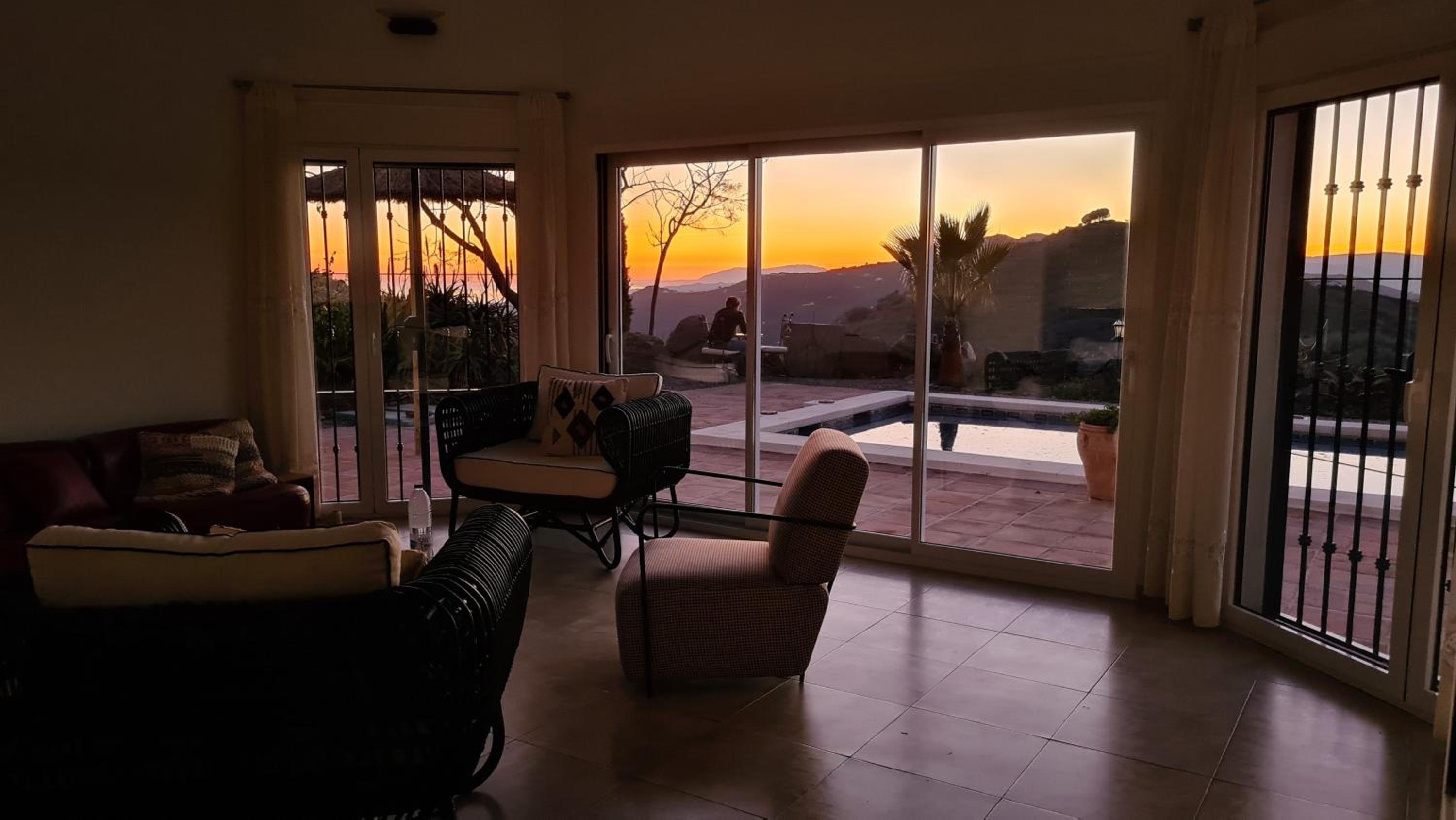 Three-Bedroom Villa photo 2