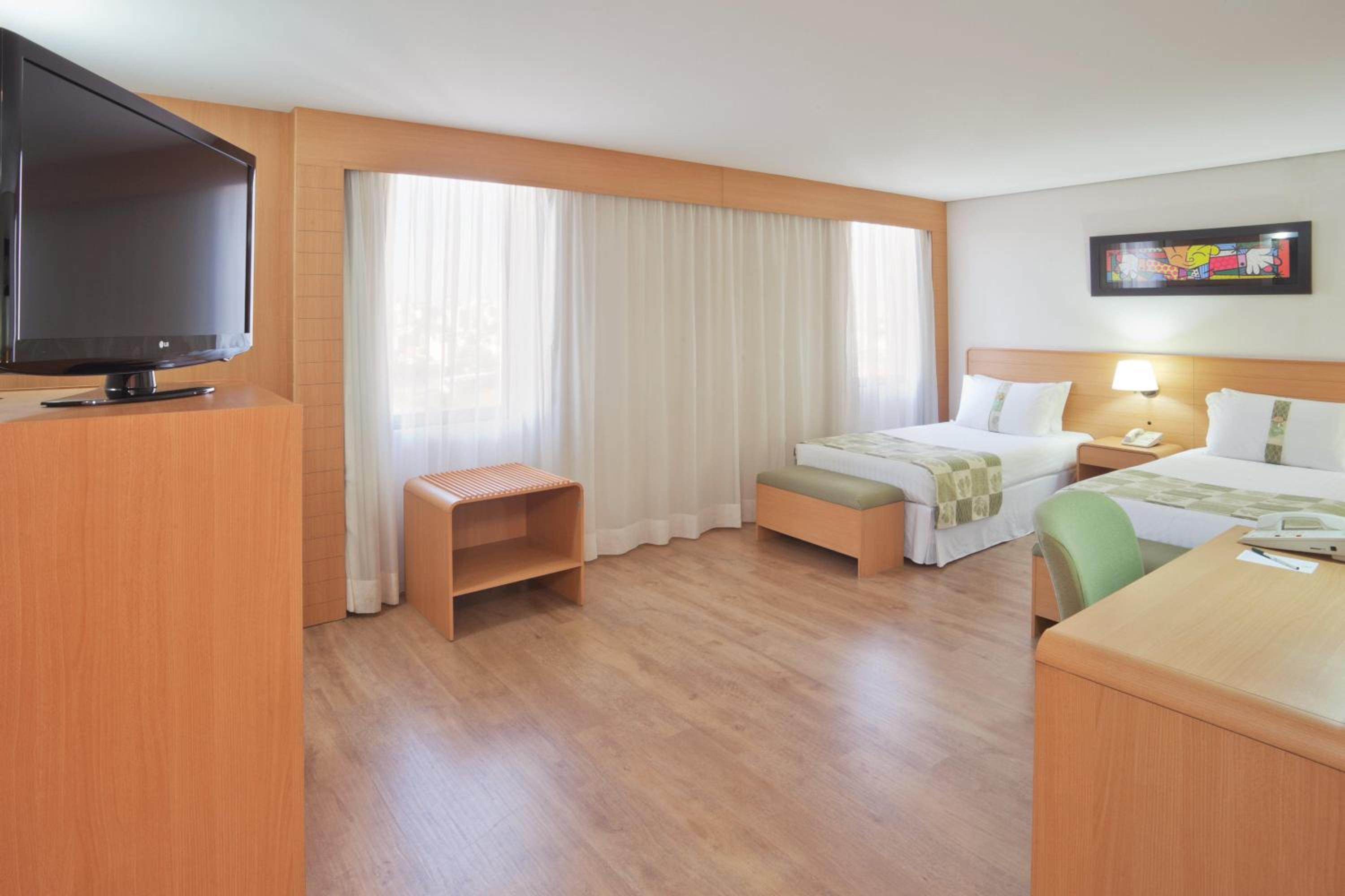 Premium Double Room with Two Double Beds - Photo 1