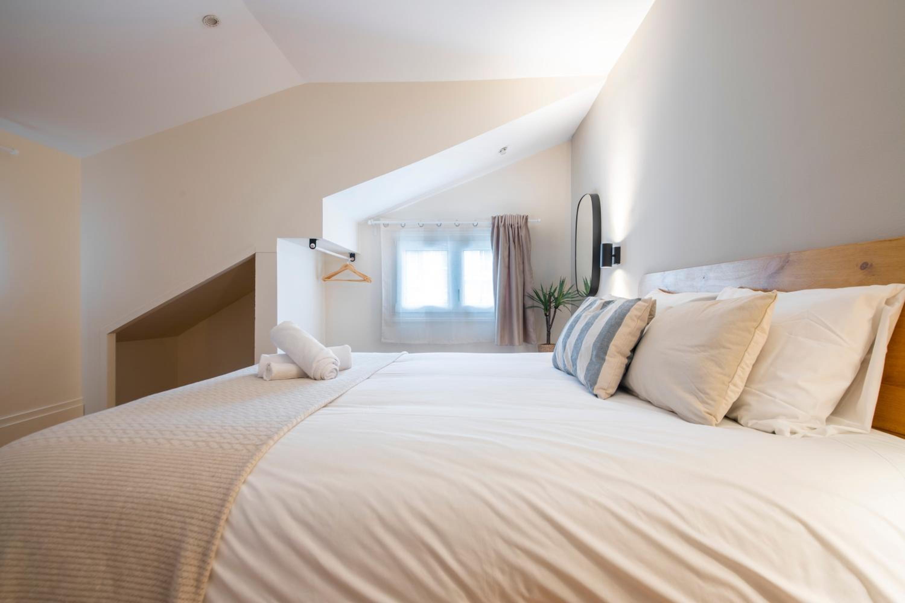 Large Double Room photo 3