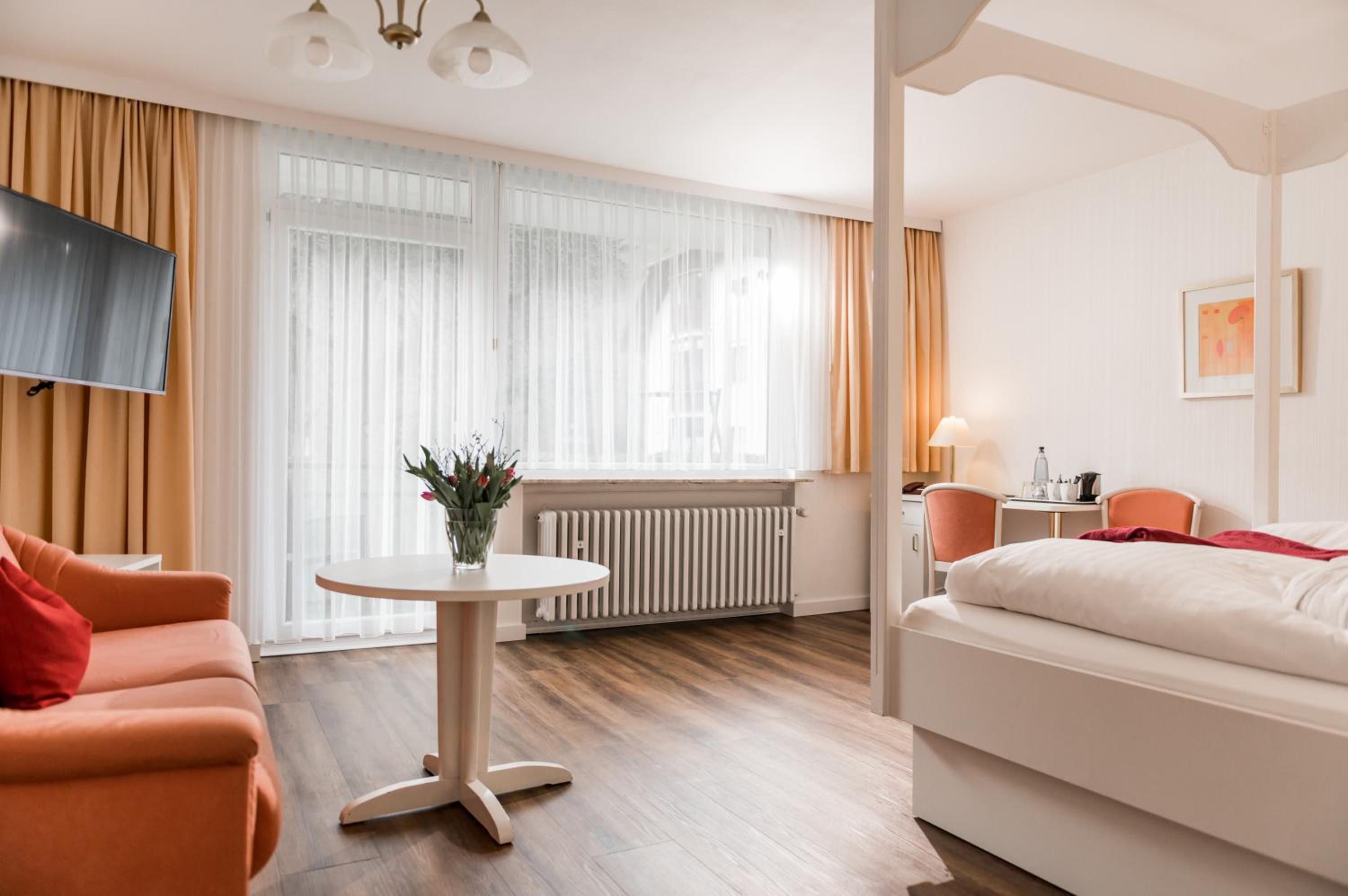 Superior Double Room with Balcony photo 2