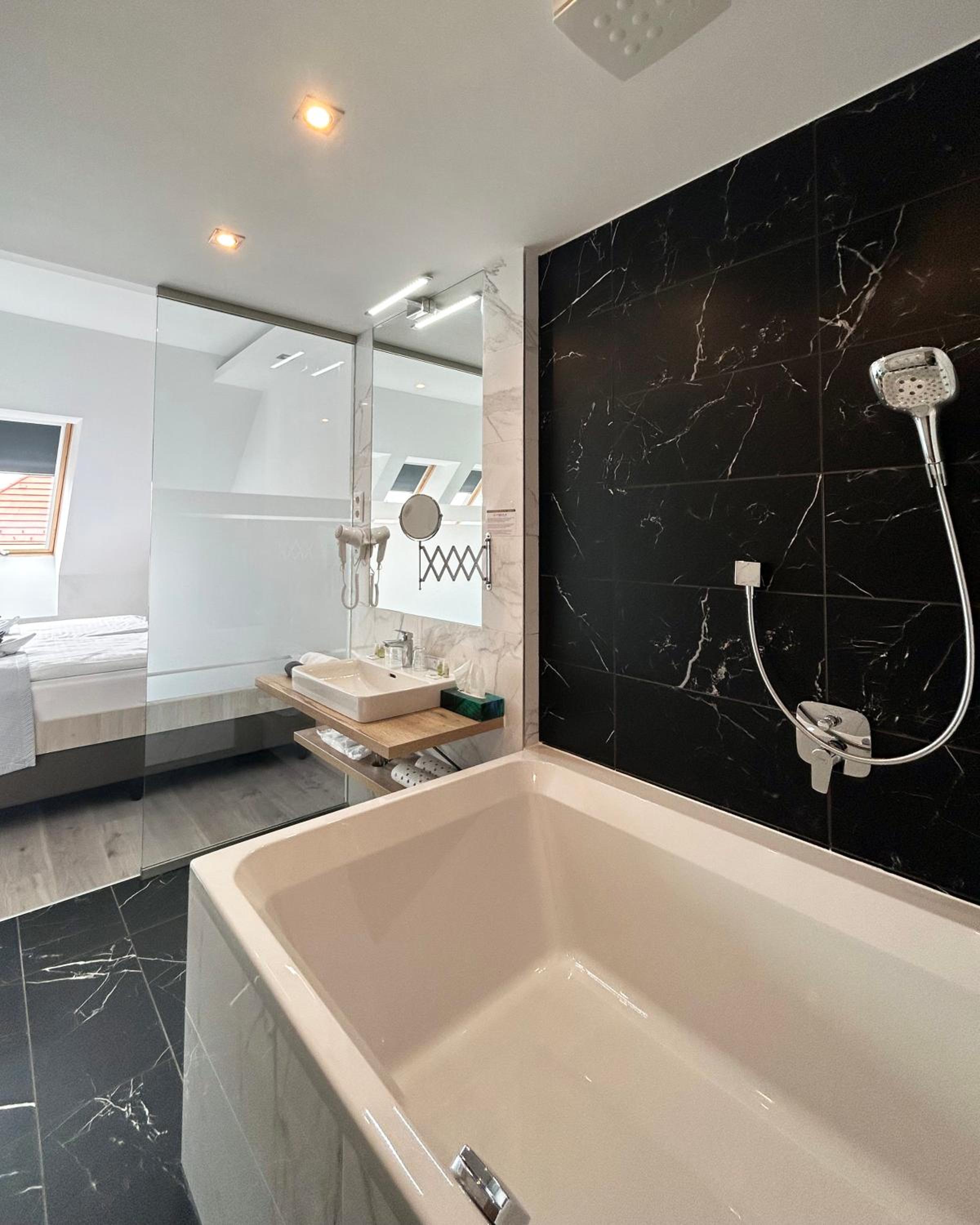 Presidential Suite photo 3