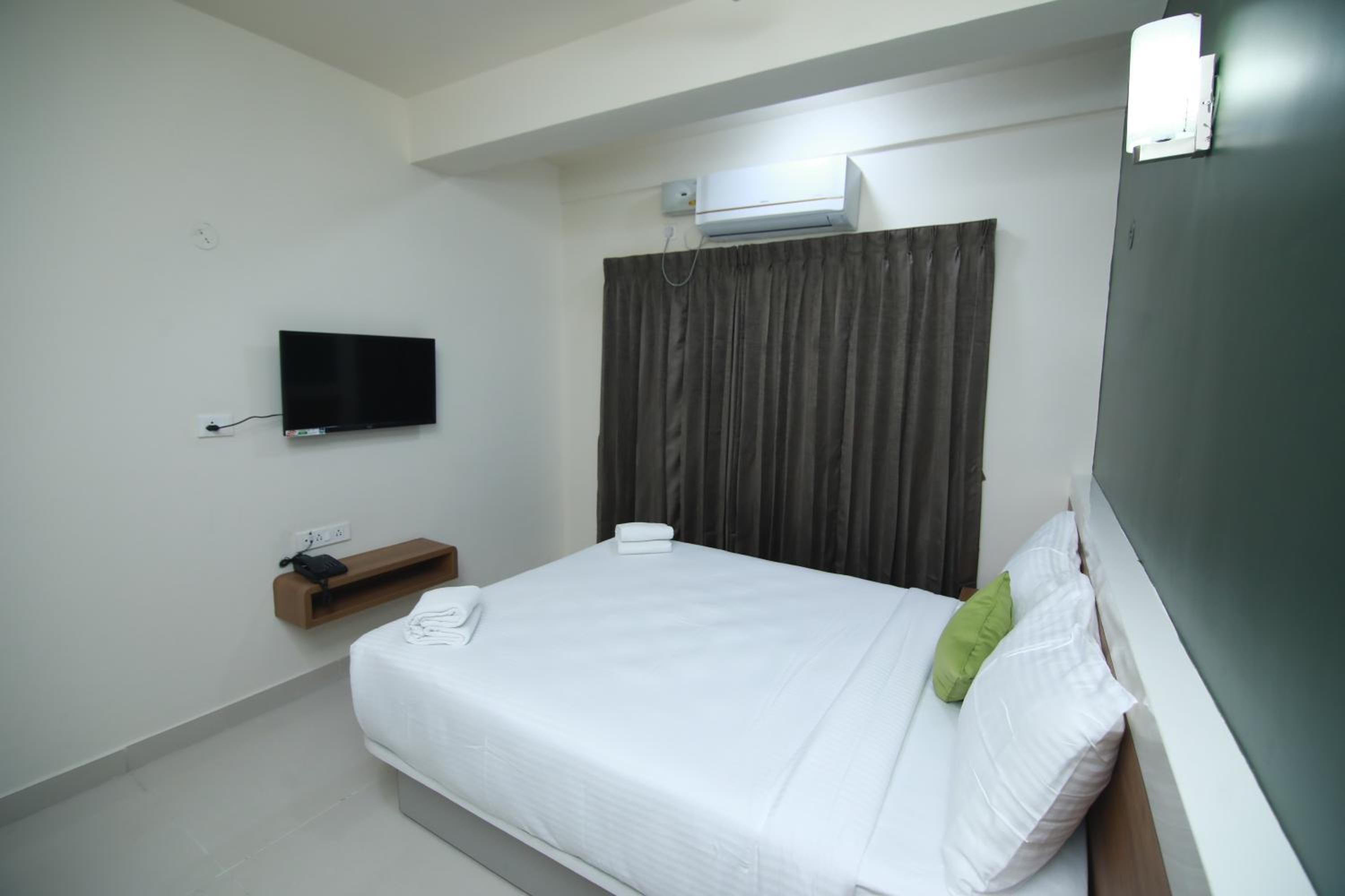 Deluxe Double Room - Photo 5