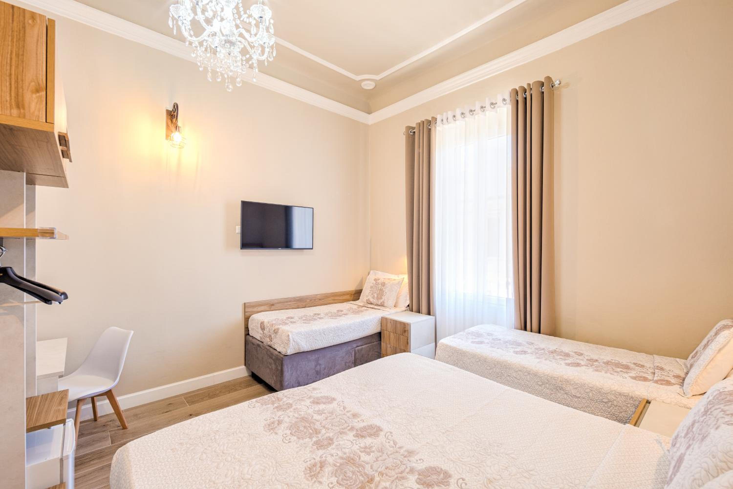Quadruple Room photo 2
