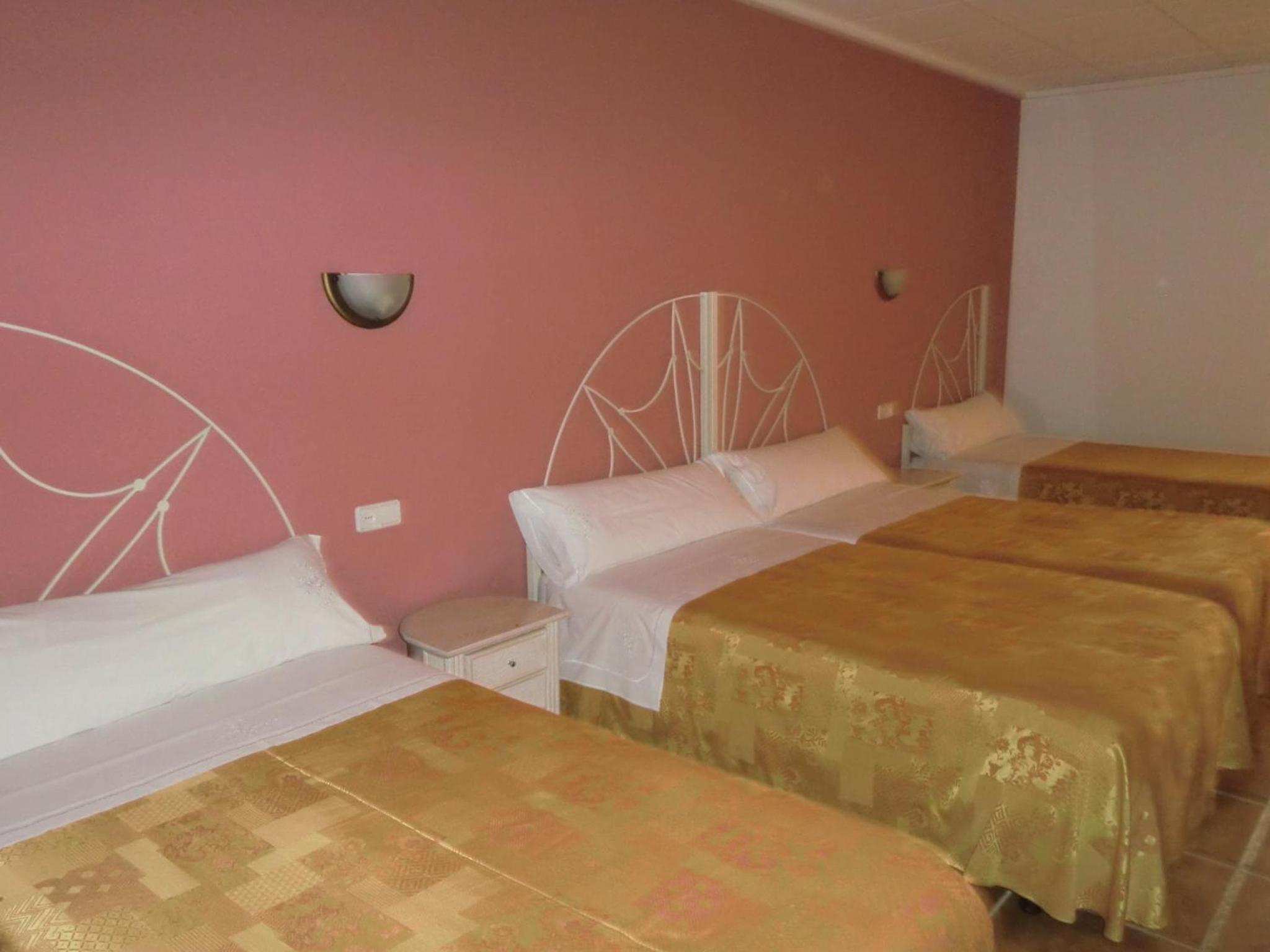 Quadruple Room photo 2