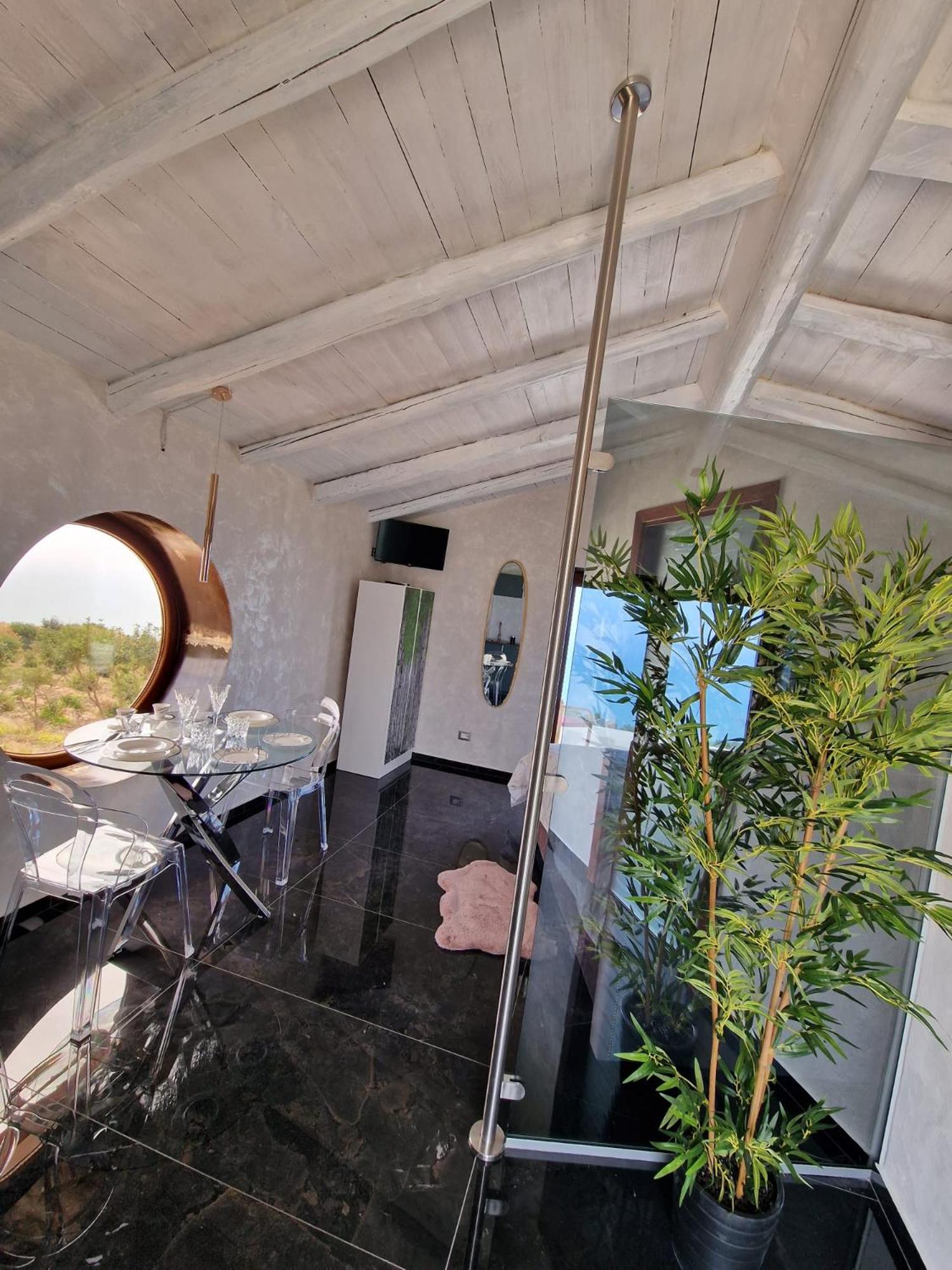 Suite with Sea View - Photo 19