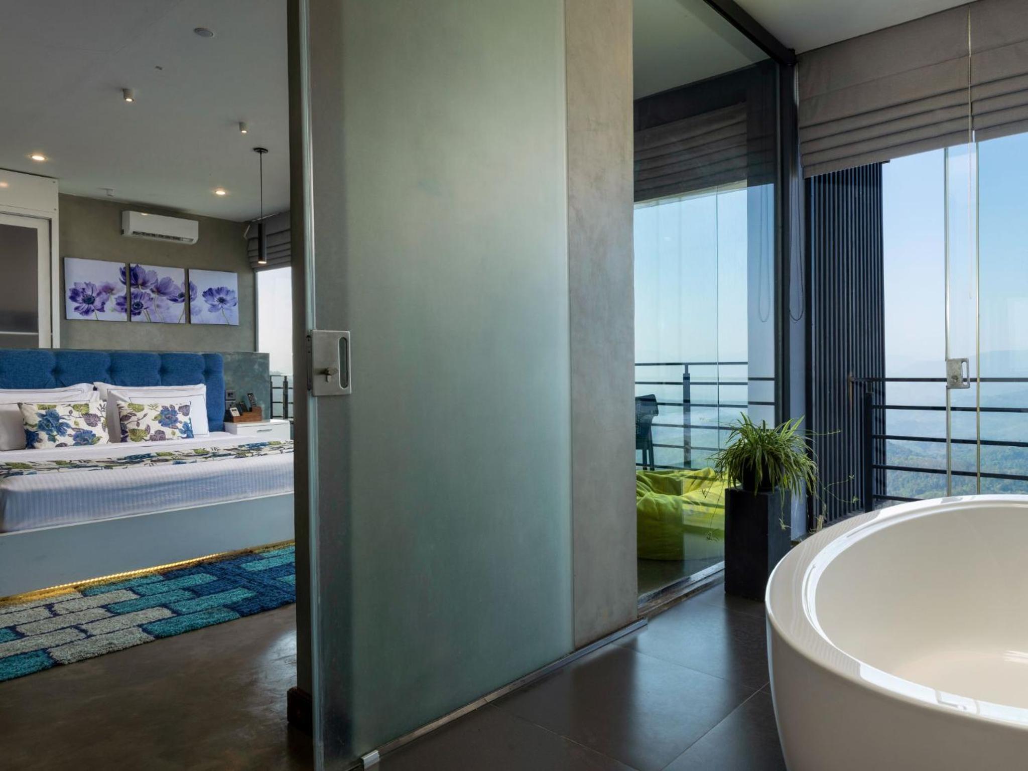 King Room with Mountain View with 10% Off on F&B and 25% off Spa and Wellness photo 3