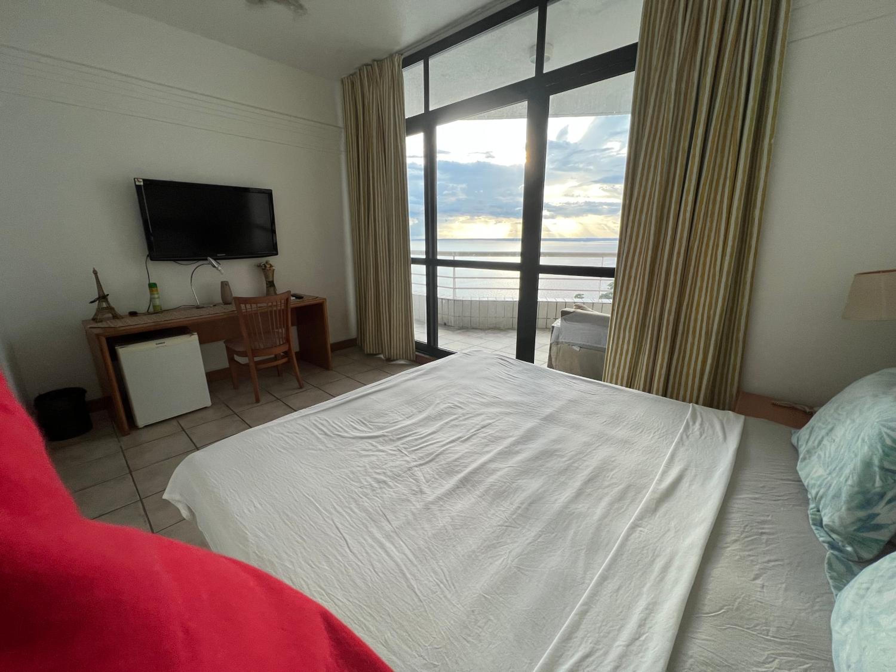 Apartment with Balcony photo 2