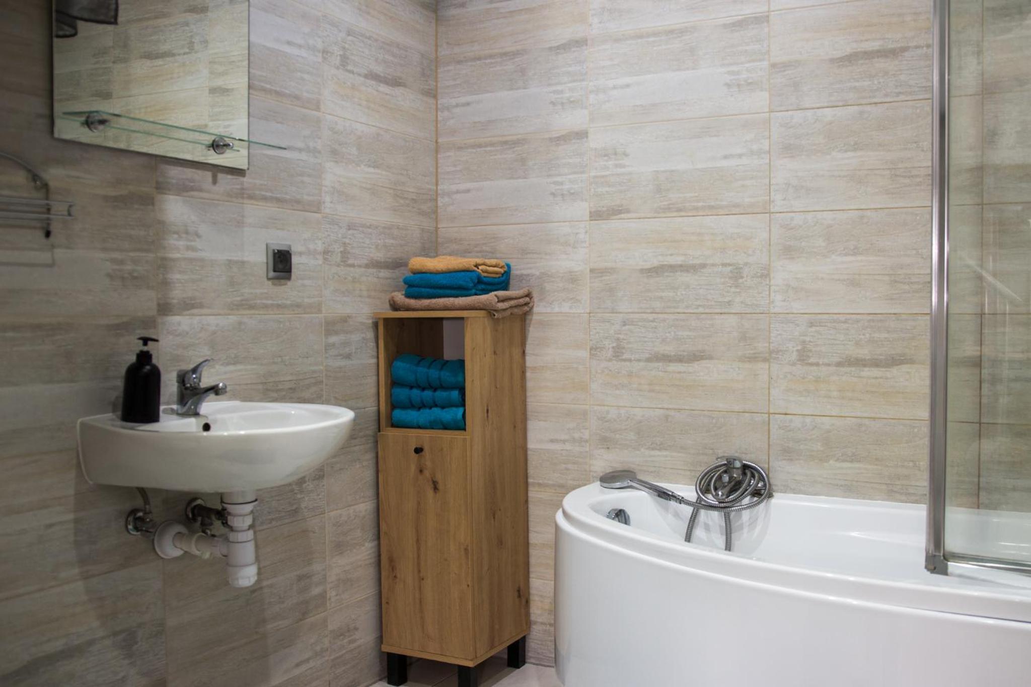 Two-Bedroom Chalet - Photo 4