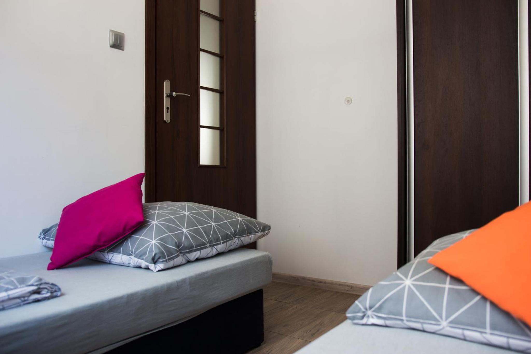 Two-Bedroom Chalet - Photo 6