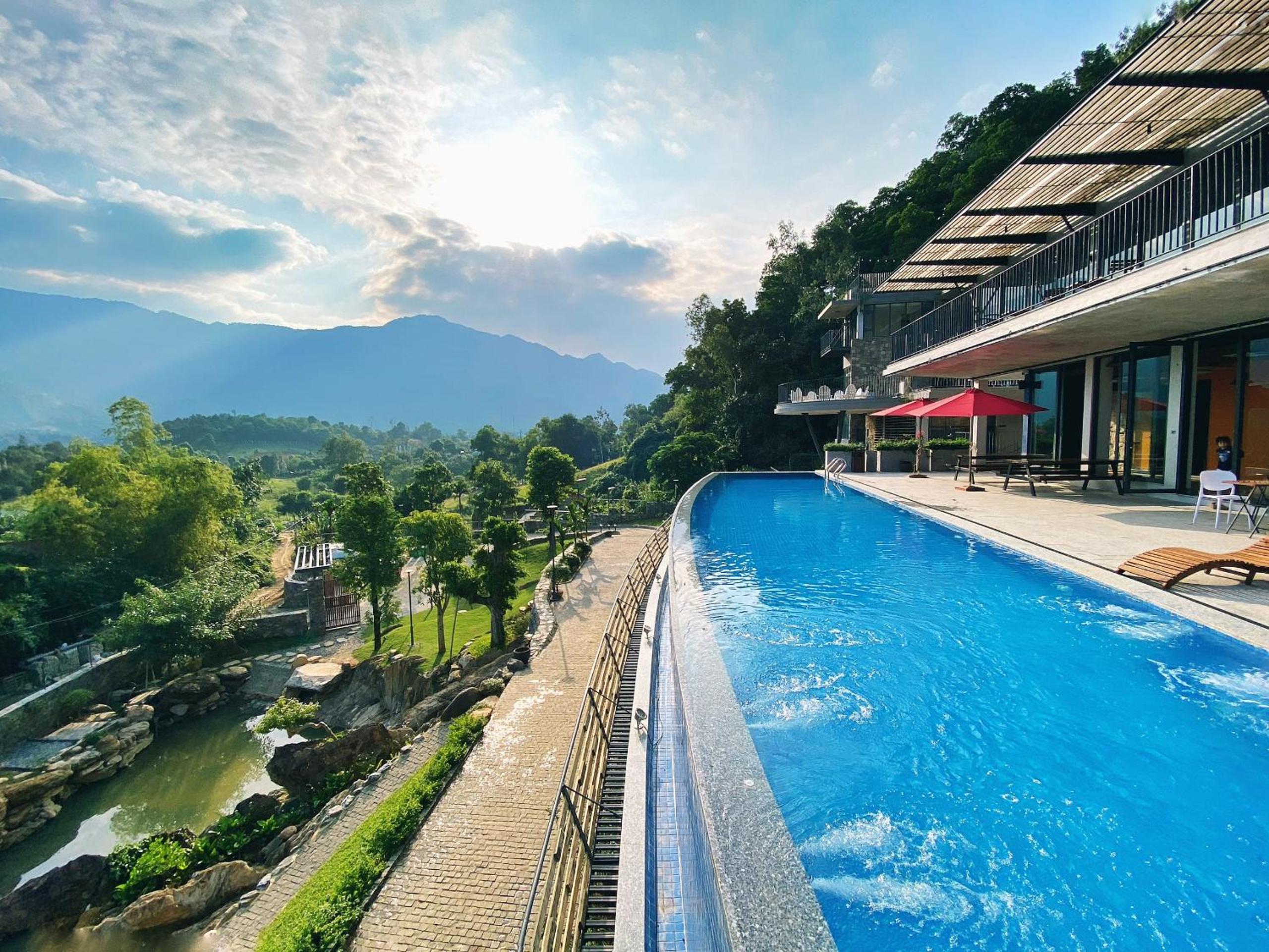 Villa photo 3