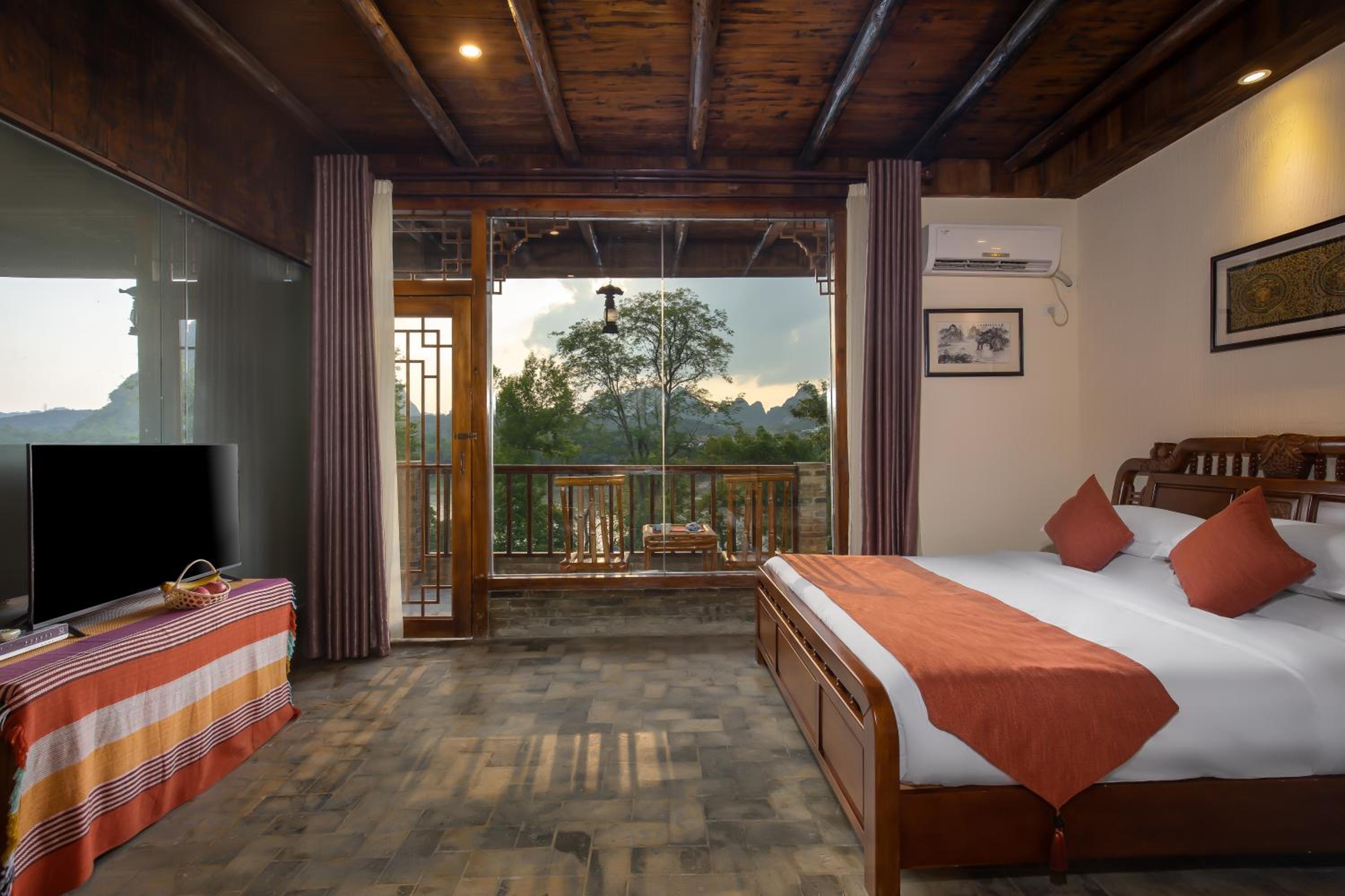 Deluxe River view family room